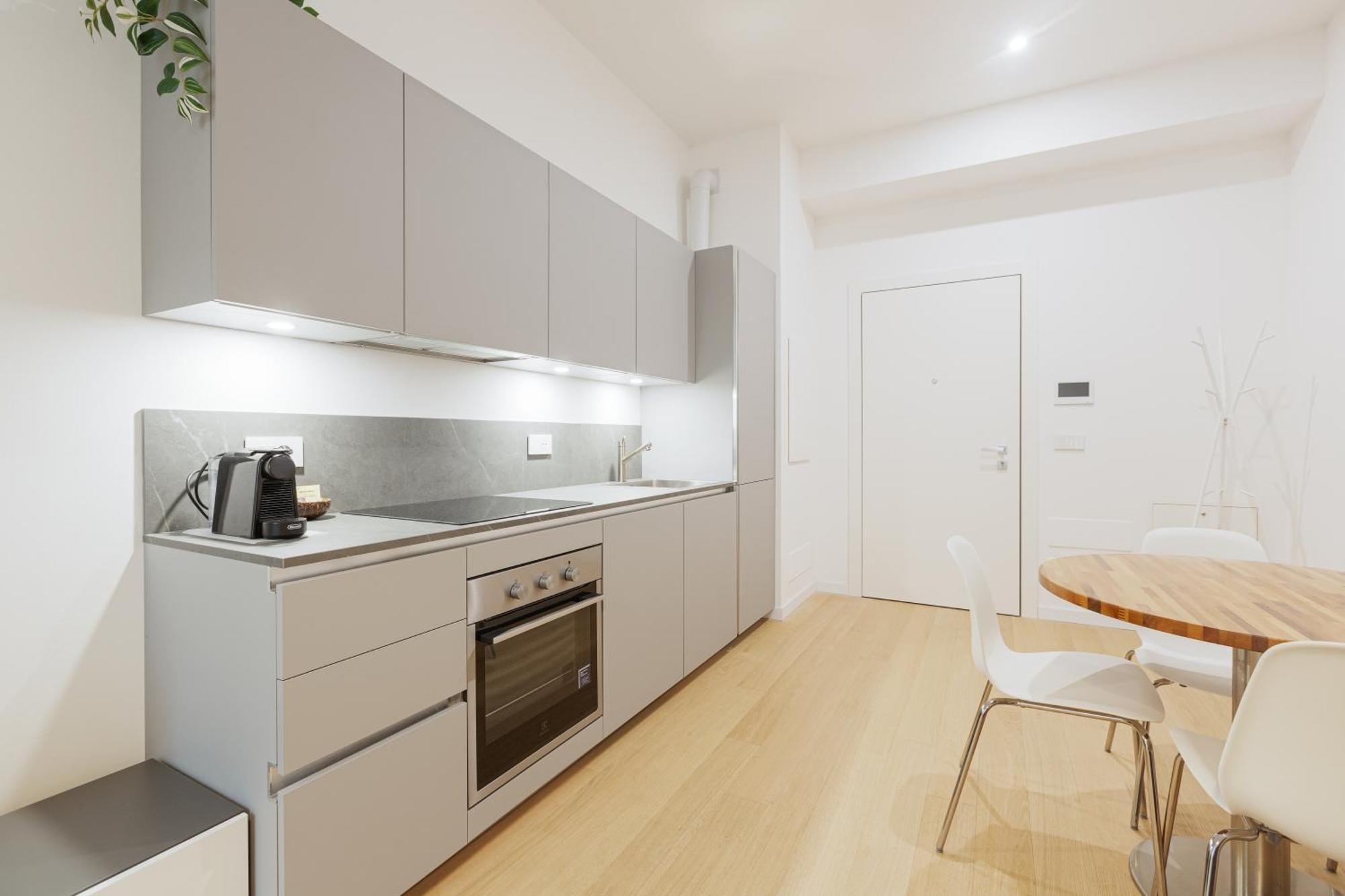 Corso Buenos Aires - Nuovo E Bilocale Apartment