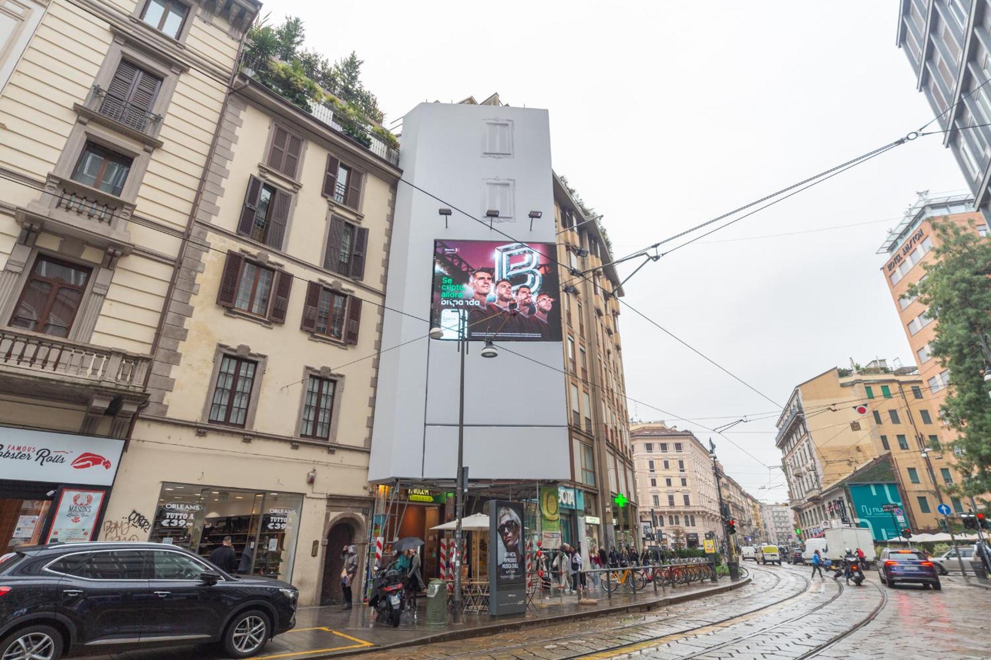 Charming 2-bedroom In Milanese Building * Milano