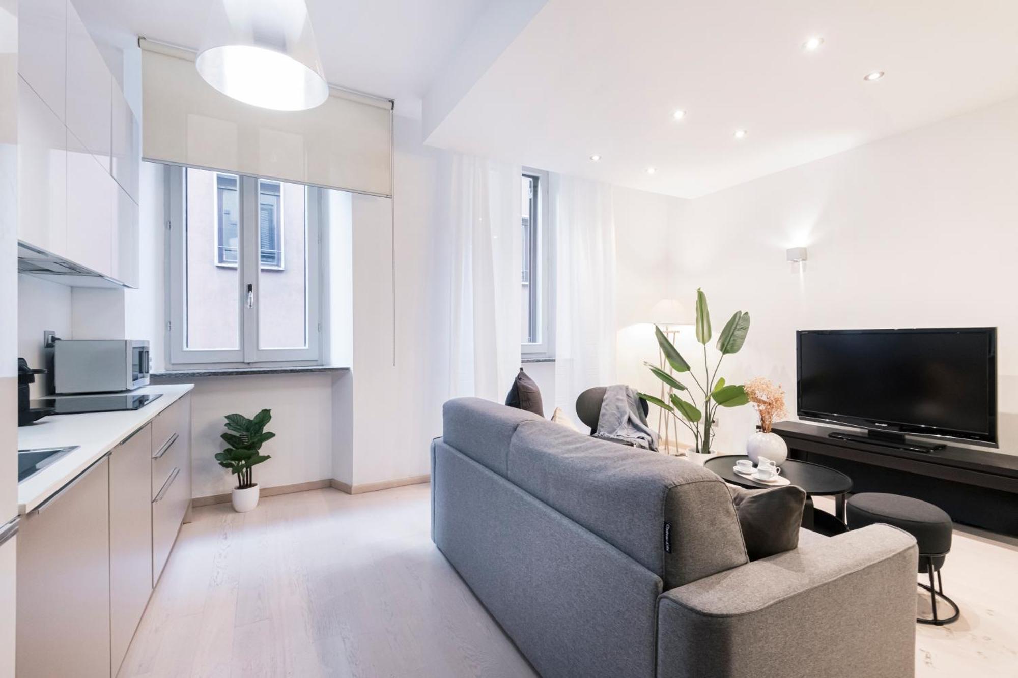 Easylife - Splendido Bilocale San Babila Duomo Milan