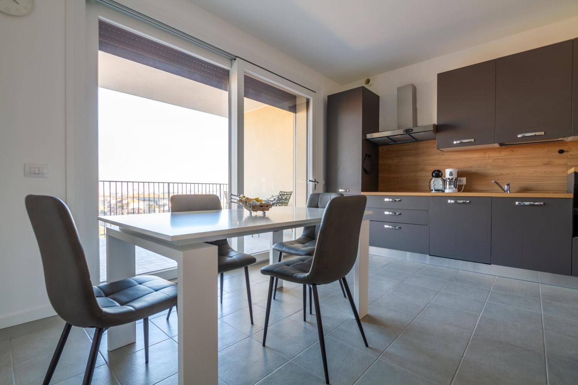 Apartment View 15 Min From Duomo *