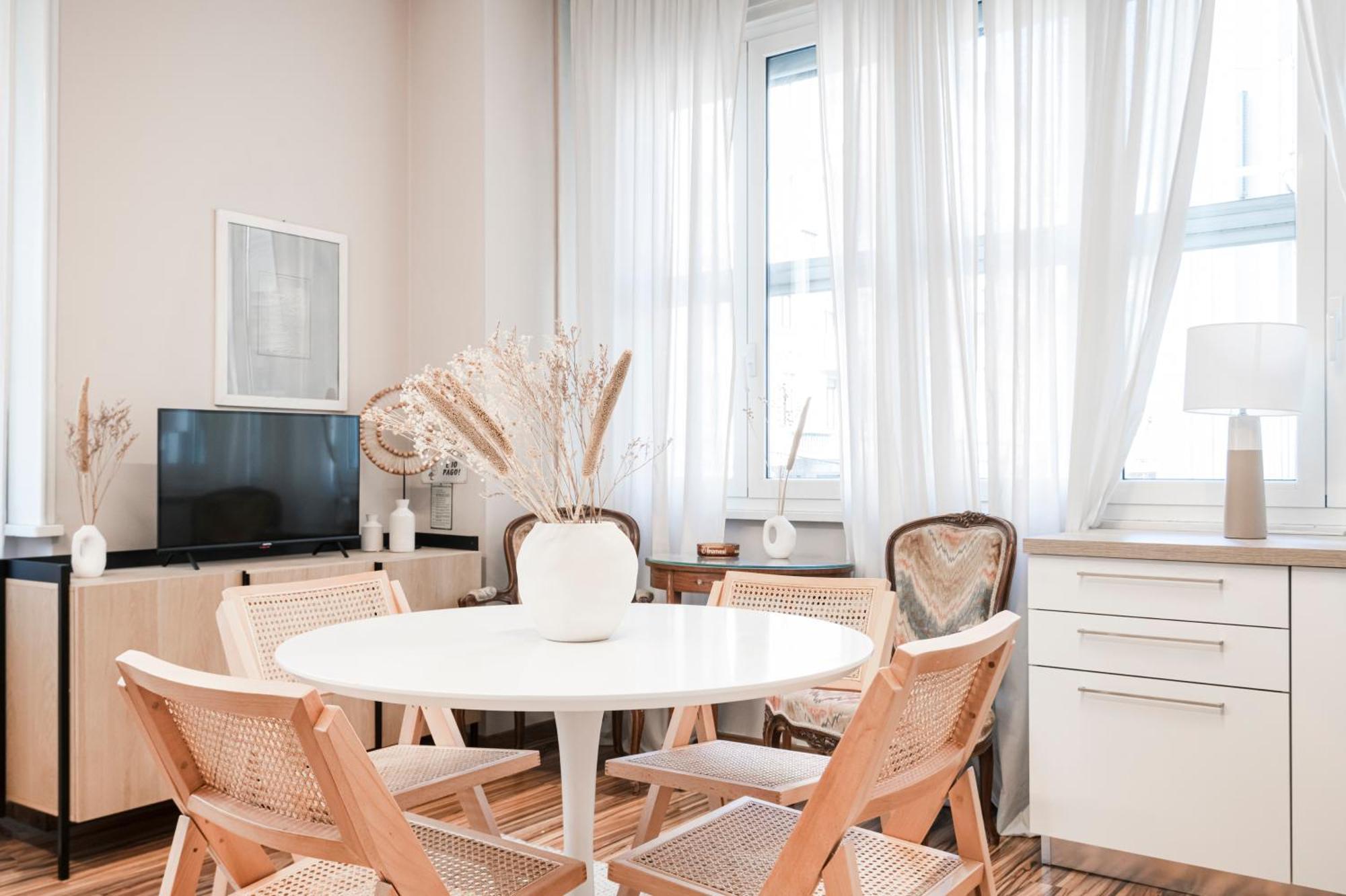 Easylife - Elegant 3 Mins From Duomo * Milano