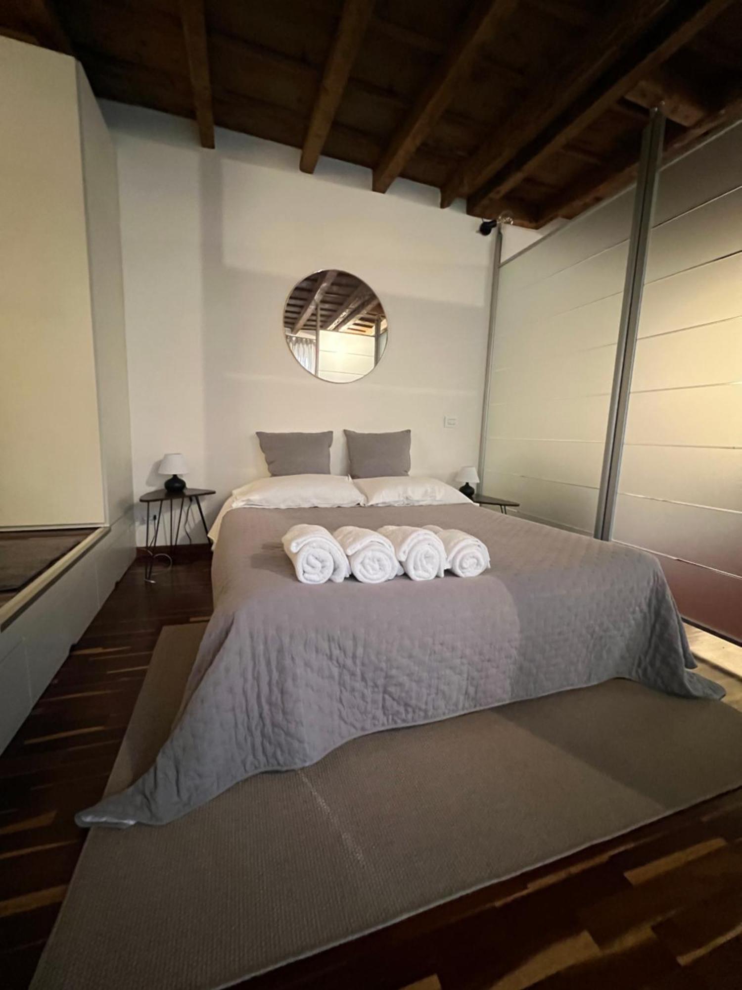 Antica Corte Navigli-darsena Apartment *
