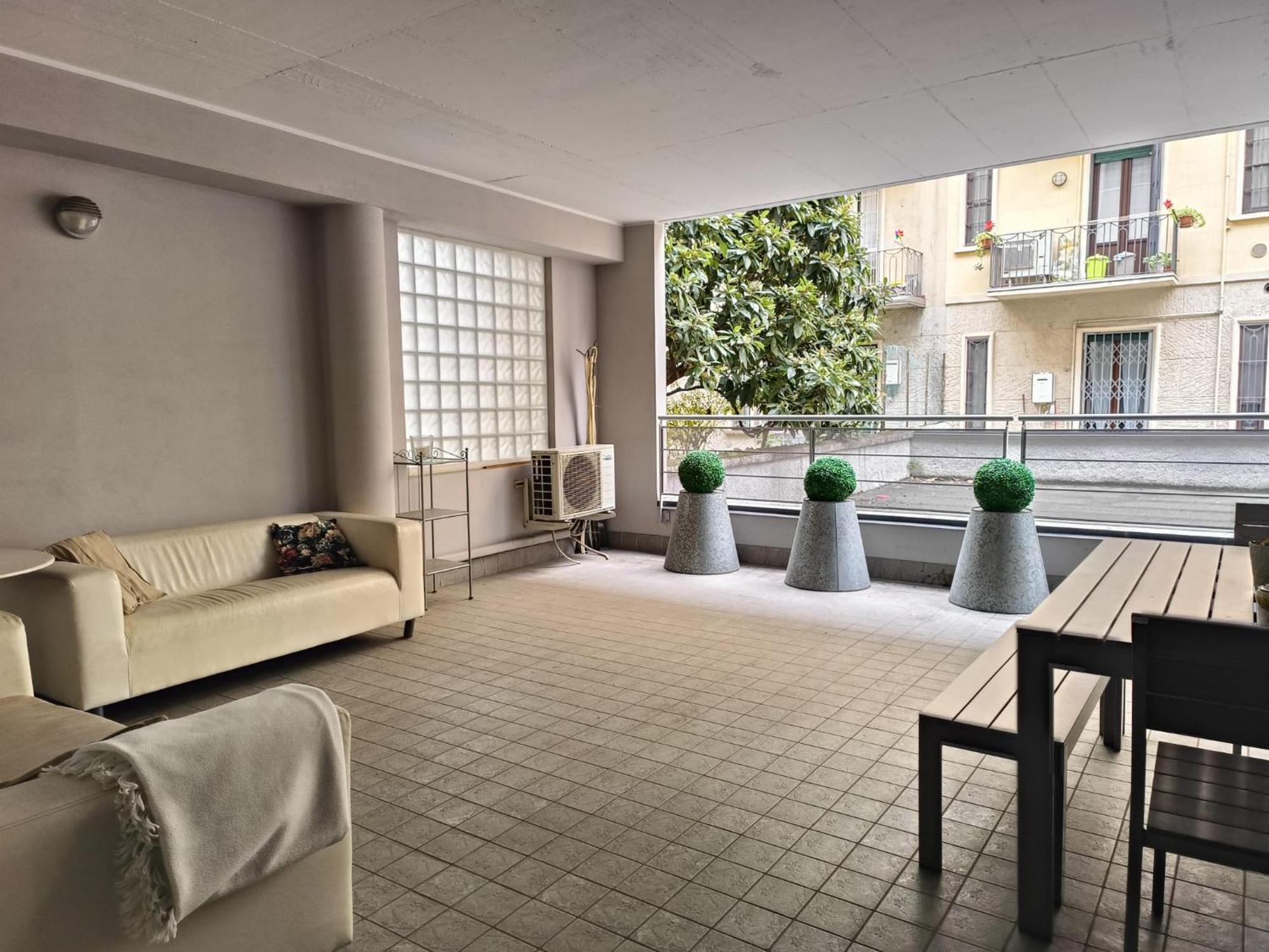 Yr - Dateo Apartment