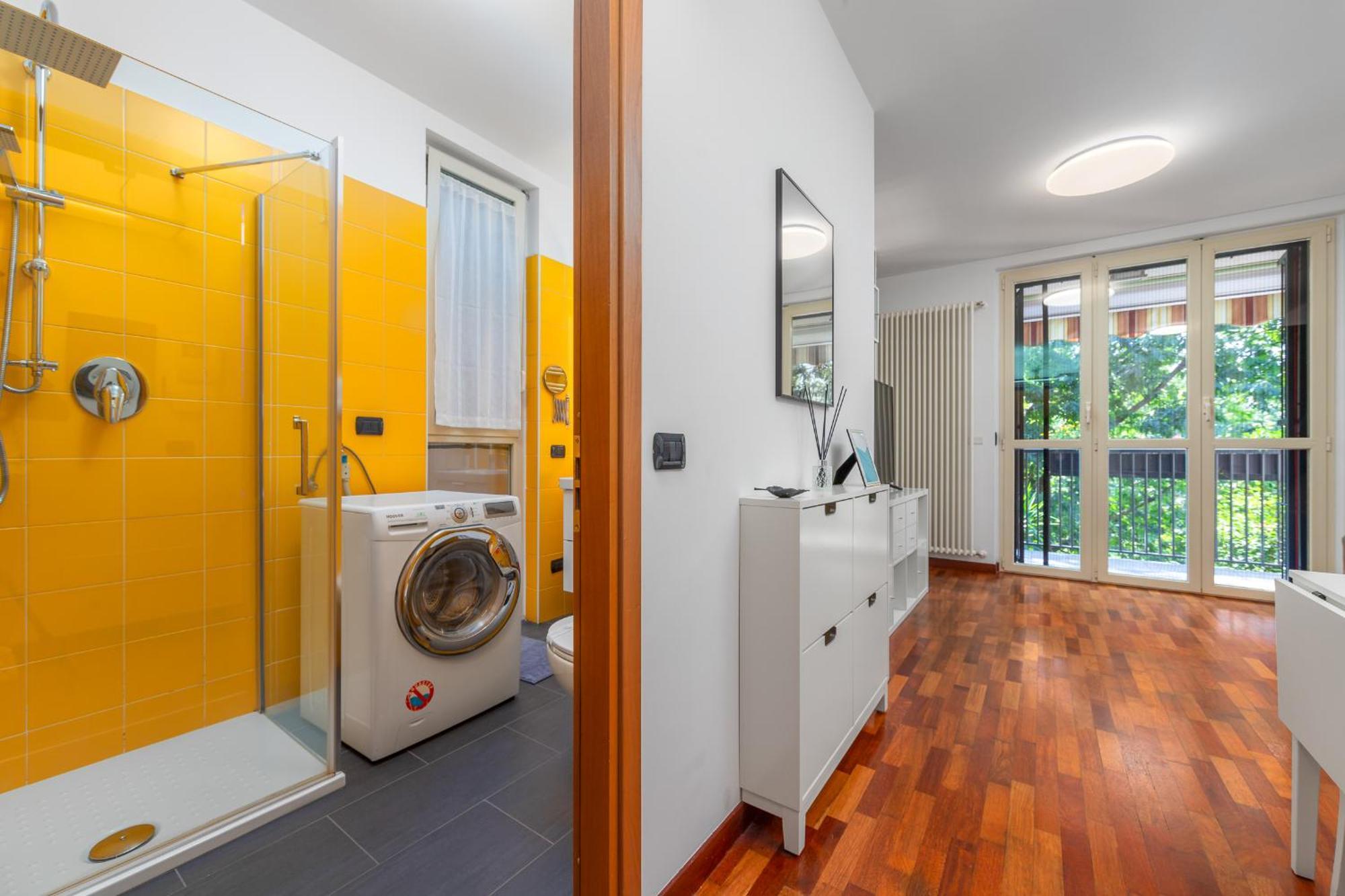 Free Private Parking - 5min To Metro - Balcony - Quiet Milano