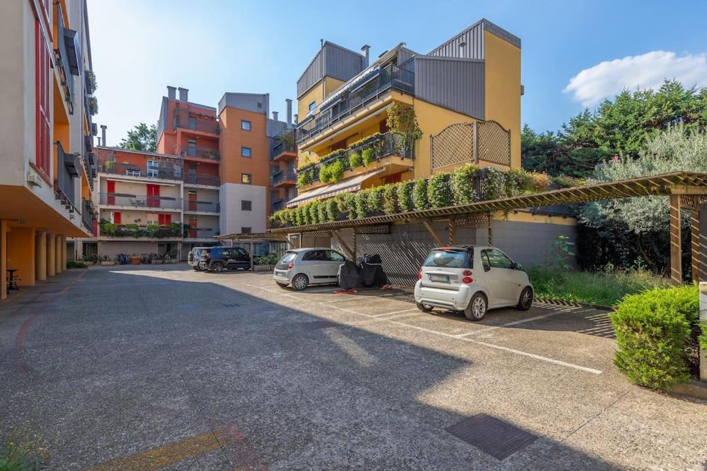 Appartamento Free Private Parking - 5min To Metro - Balcony - Quiet *