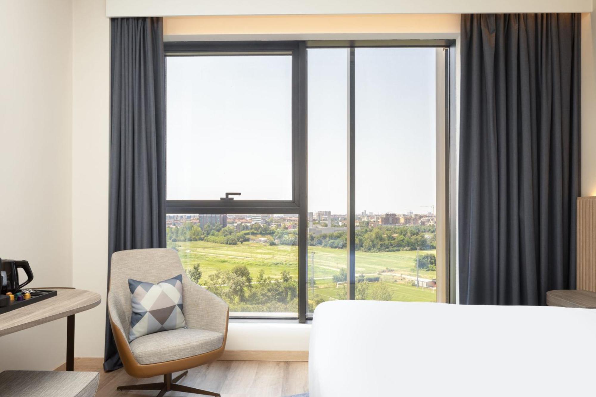 Courtyard By Marriott Linate Hotel Milan