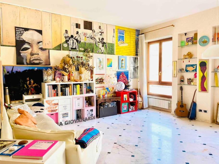 Artistic 2-bedroom Lejlighed