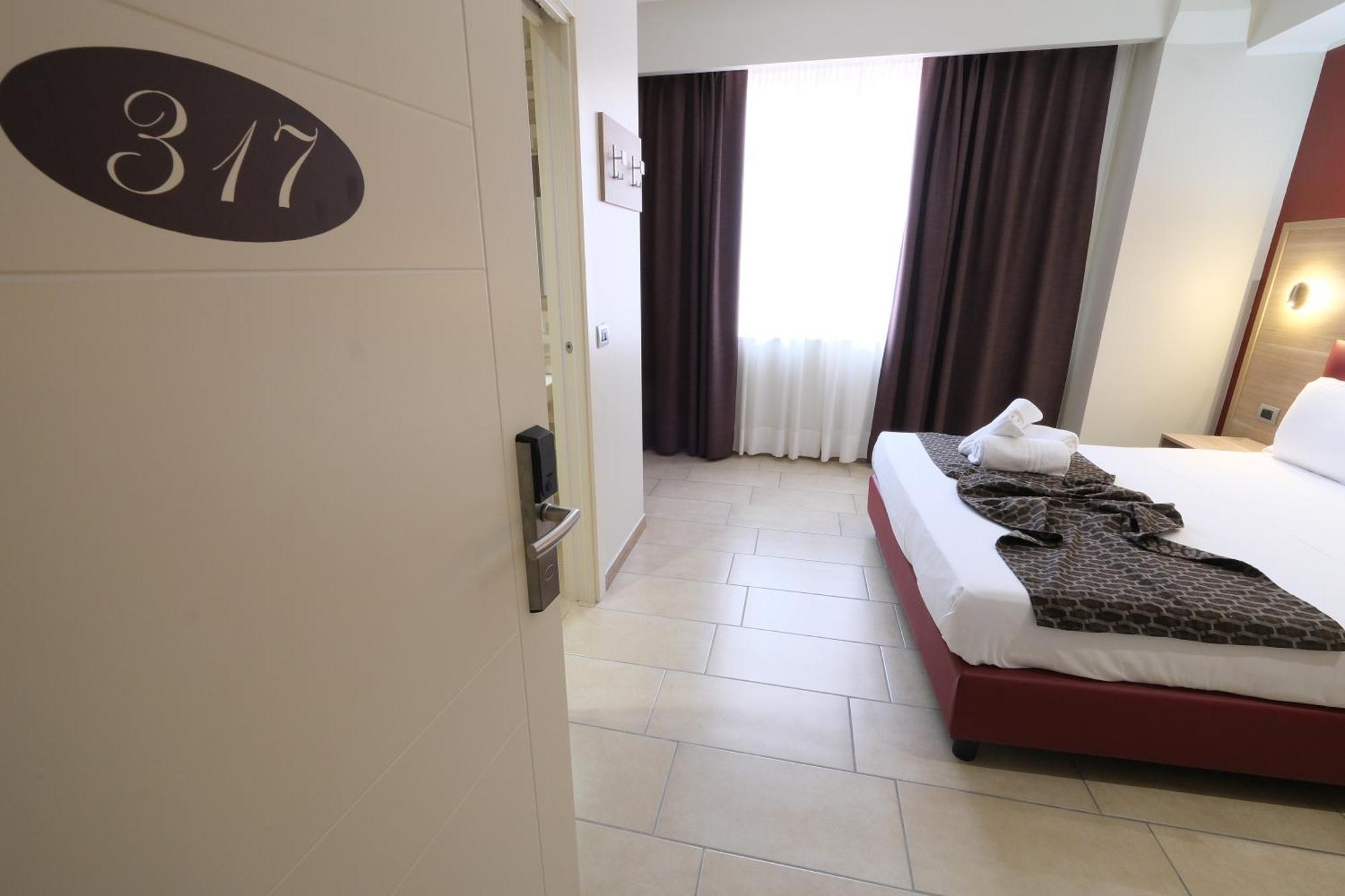 Hotell Giacosa 3*