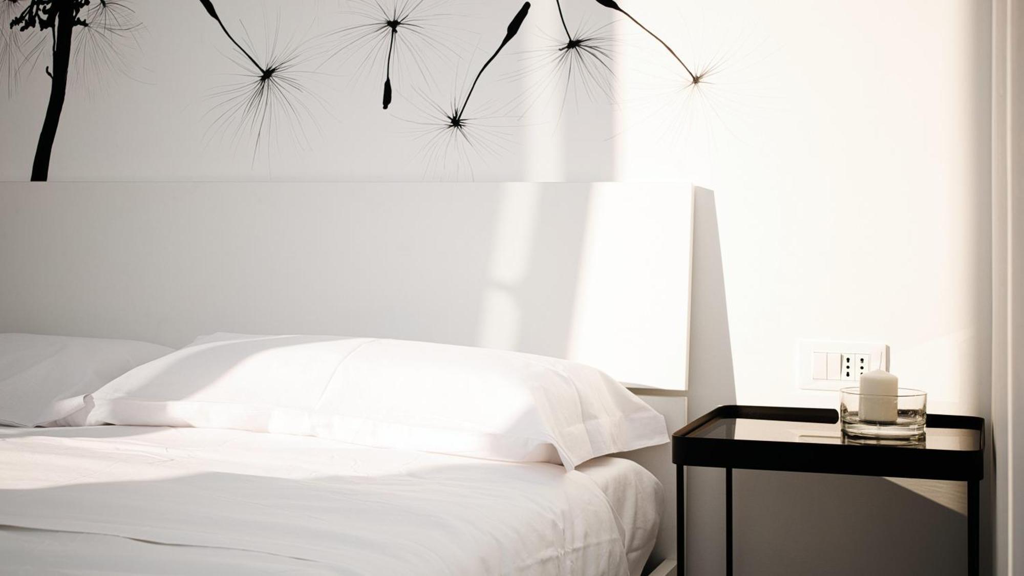 Ideal Rent - Sirtori 10 Milan