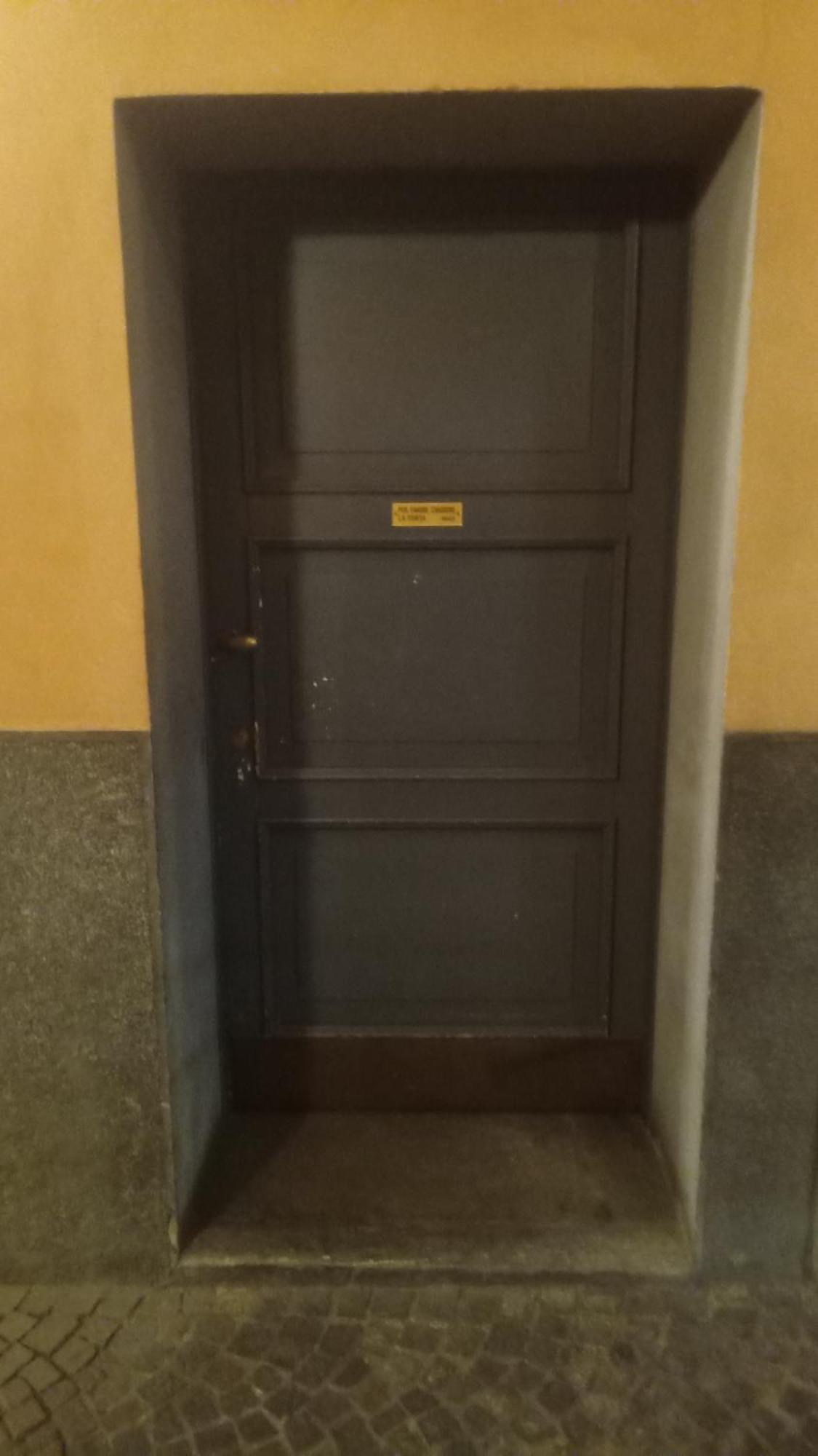 Stanza Privata Con Bagno Nel Centro Di Accommodatie bij particulieren Milaan