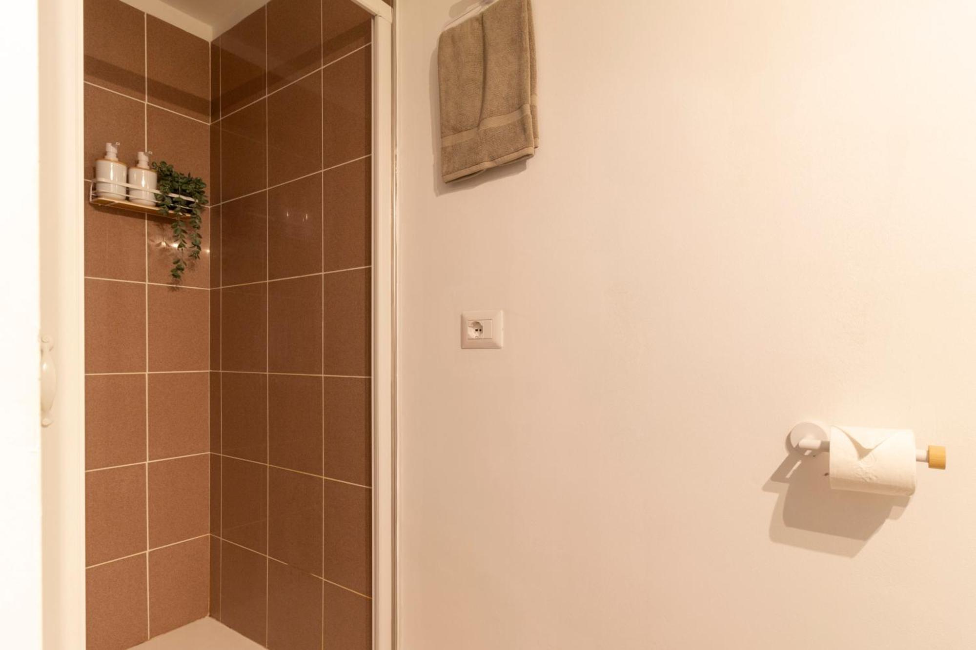 Luxloft Navigli - 2 Bathrooms - Free Parking Appartamento Milano