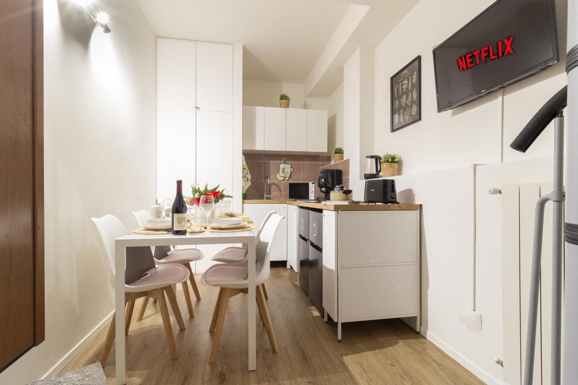 Luxloft Navigli - 2 Bathrooms - Free Parking Appartamento Milano