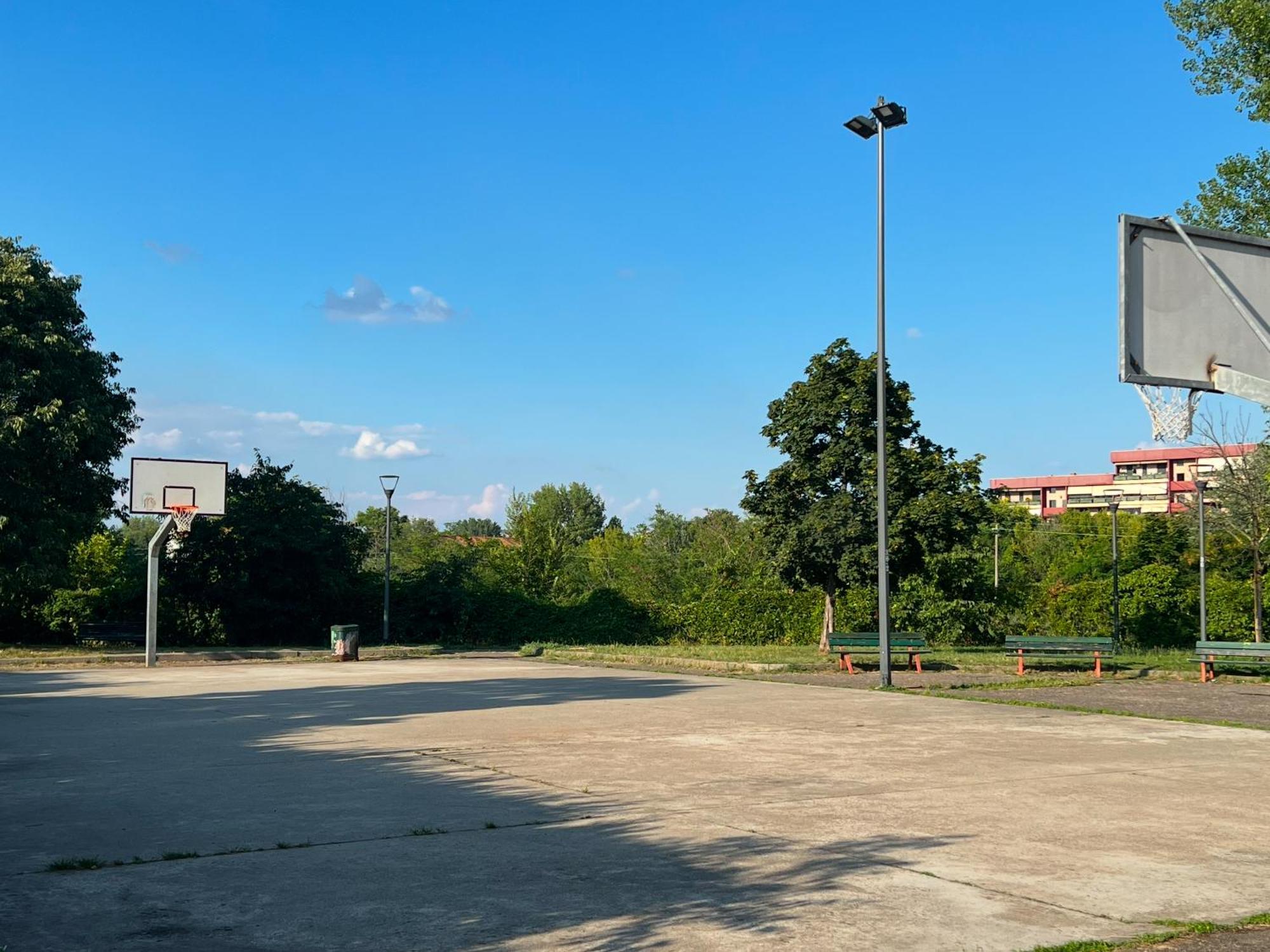 Very Large With Terraces In Navigli Milano