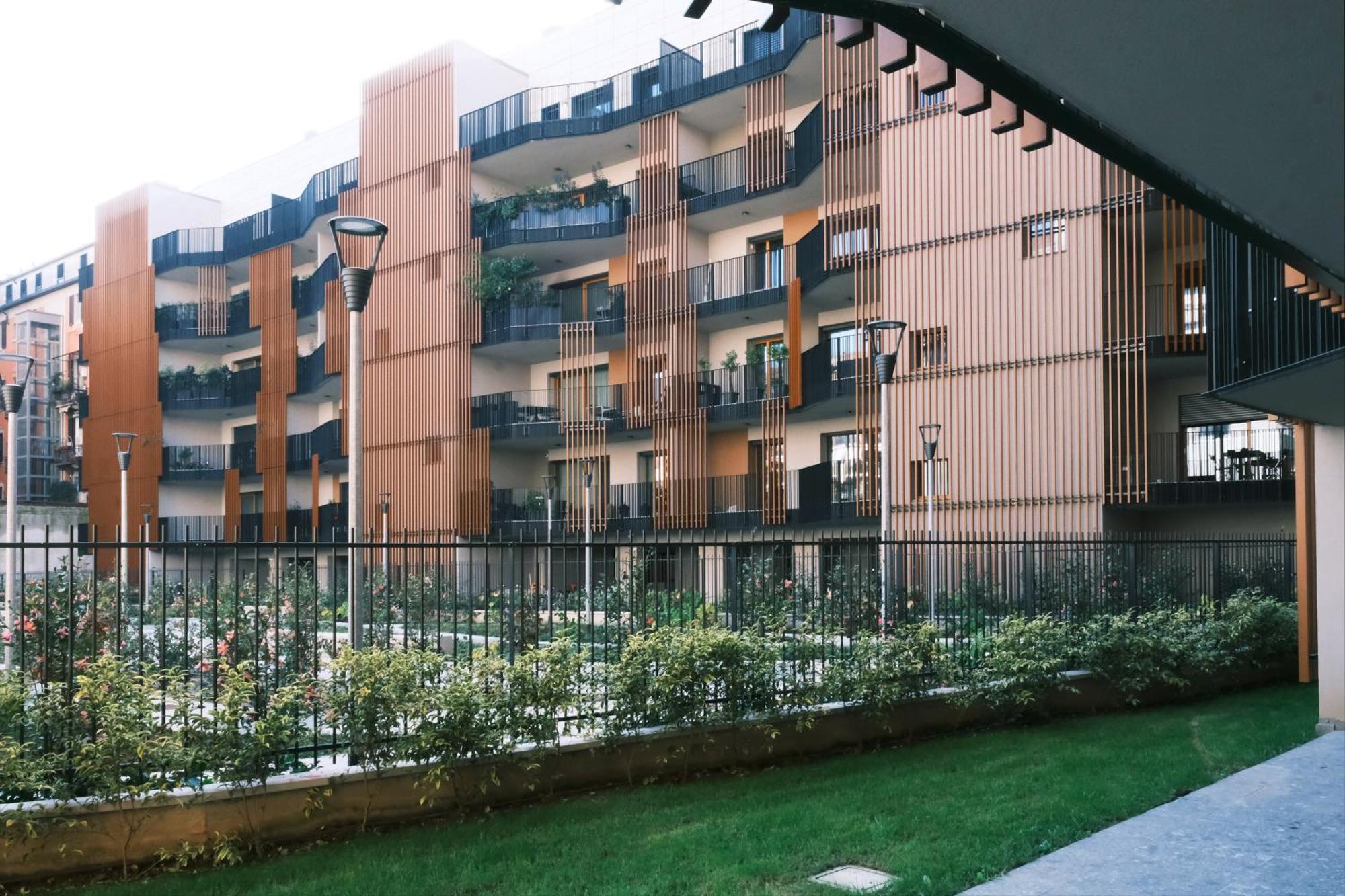 Appartement Comecasa Modern Terraced & Palestra *