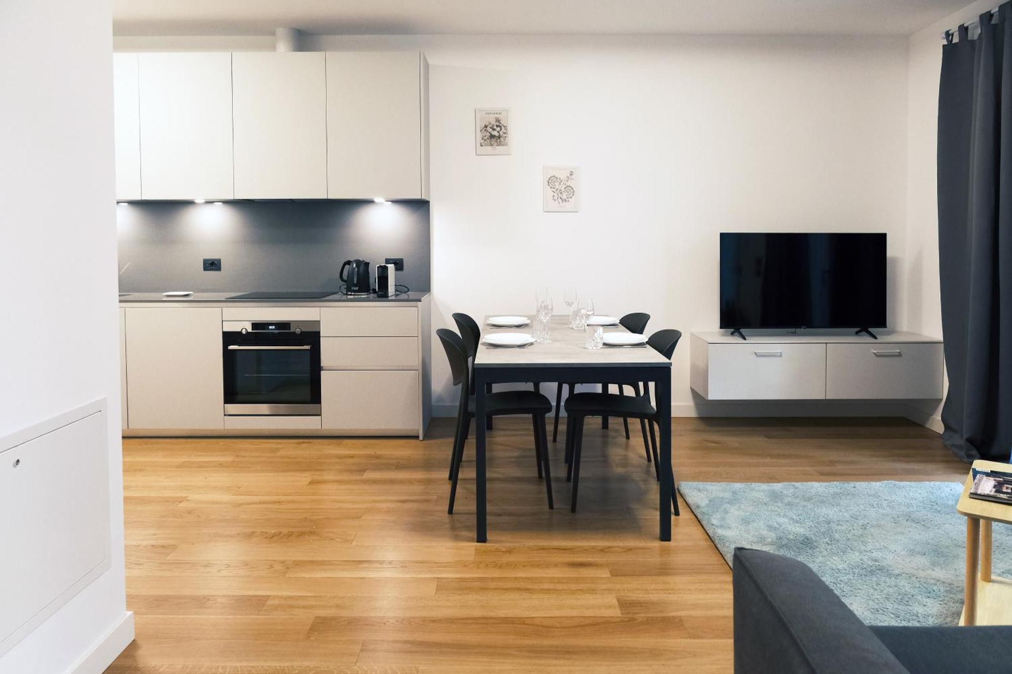 Appartement Comecasa Modern Terraced & Palestra