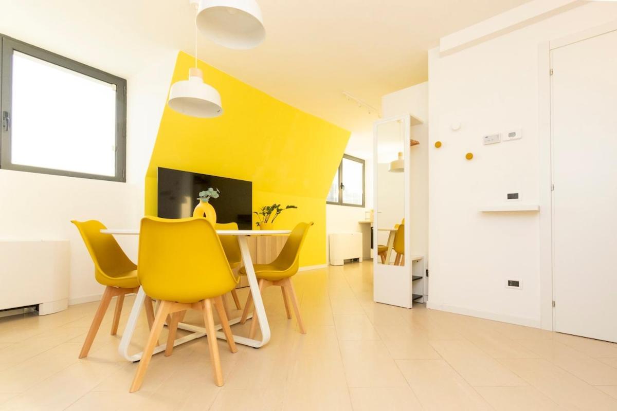 Sunny Retreat Near Metro, 12 Min To Duomo Milano