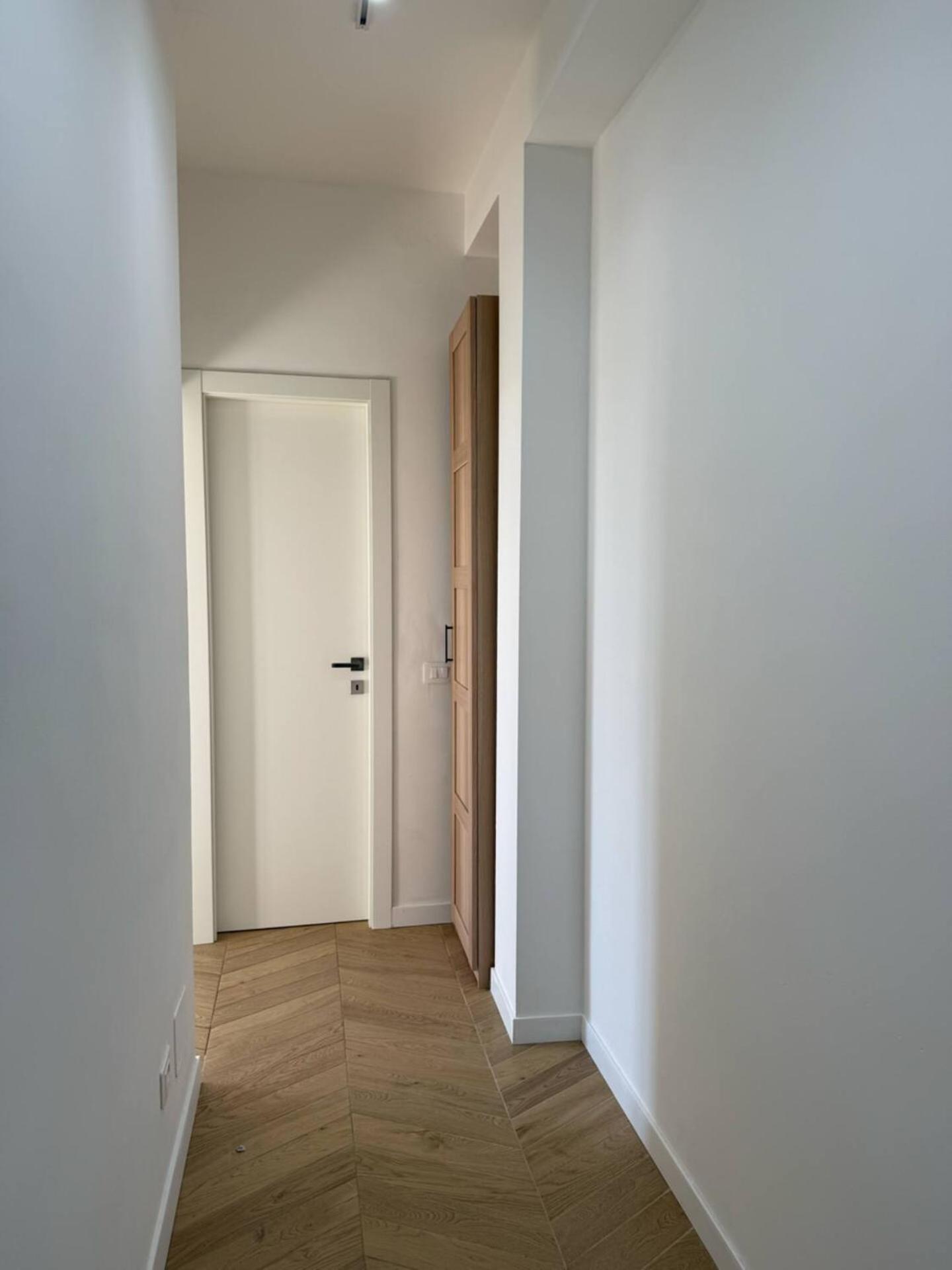 Bollicina - Balcony & Paid On-site Parking