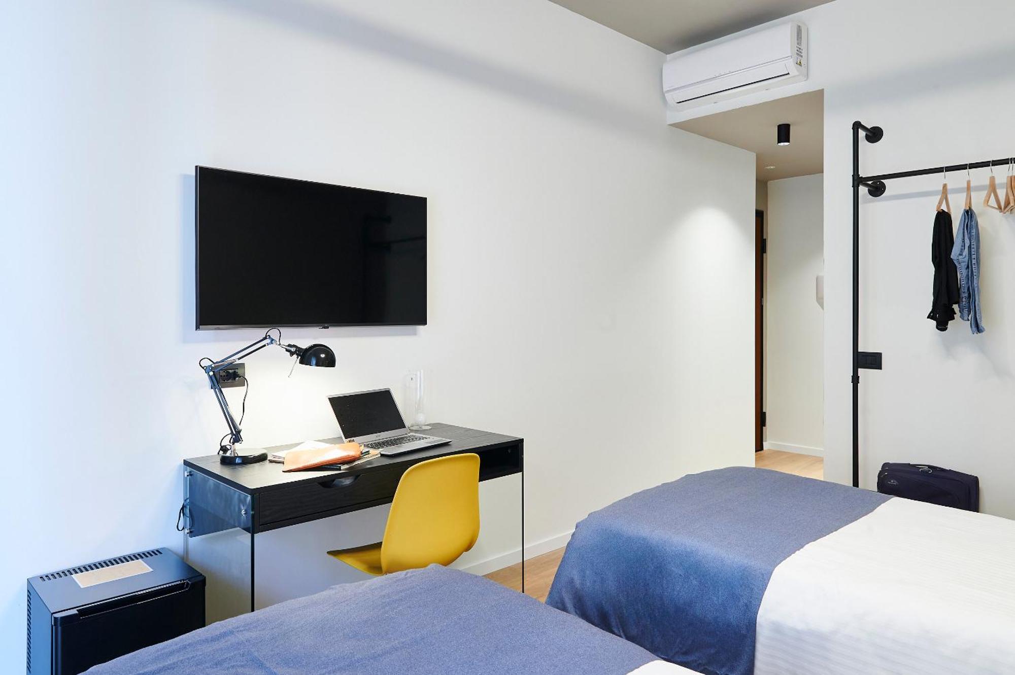 Vega Ribbon Milan