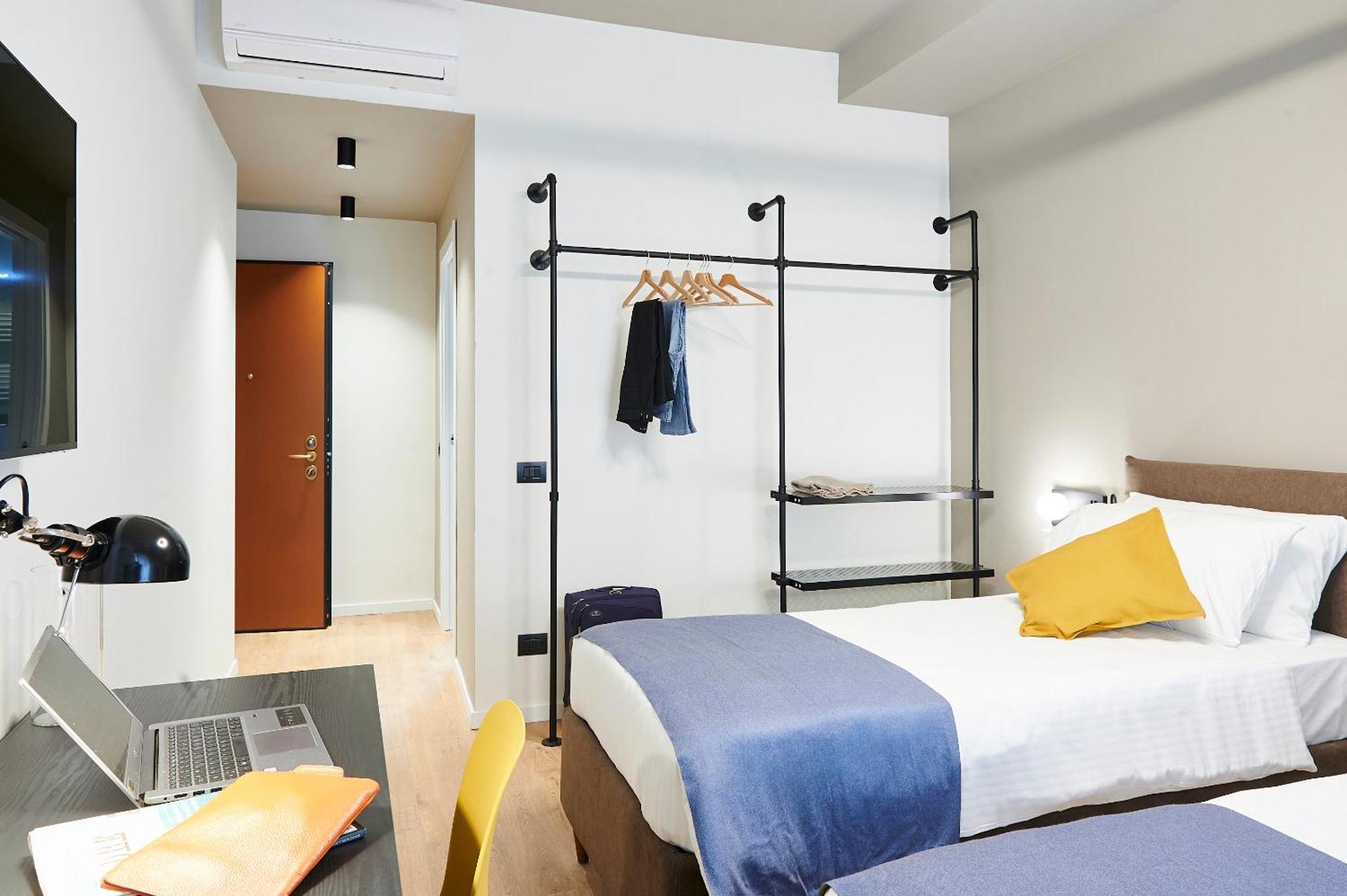 Vega Ribbon * Milan