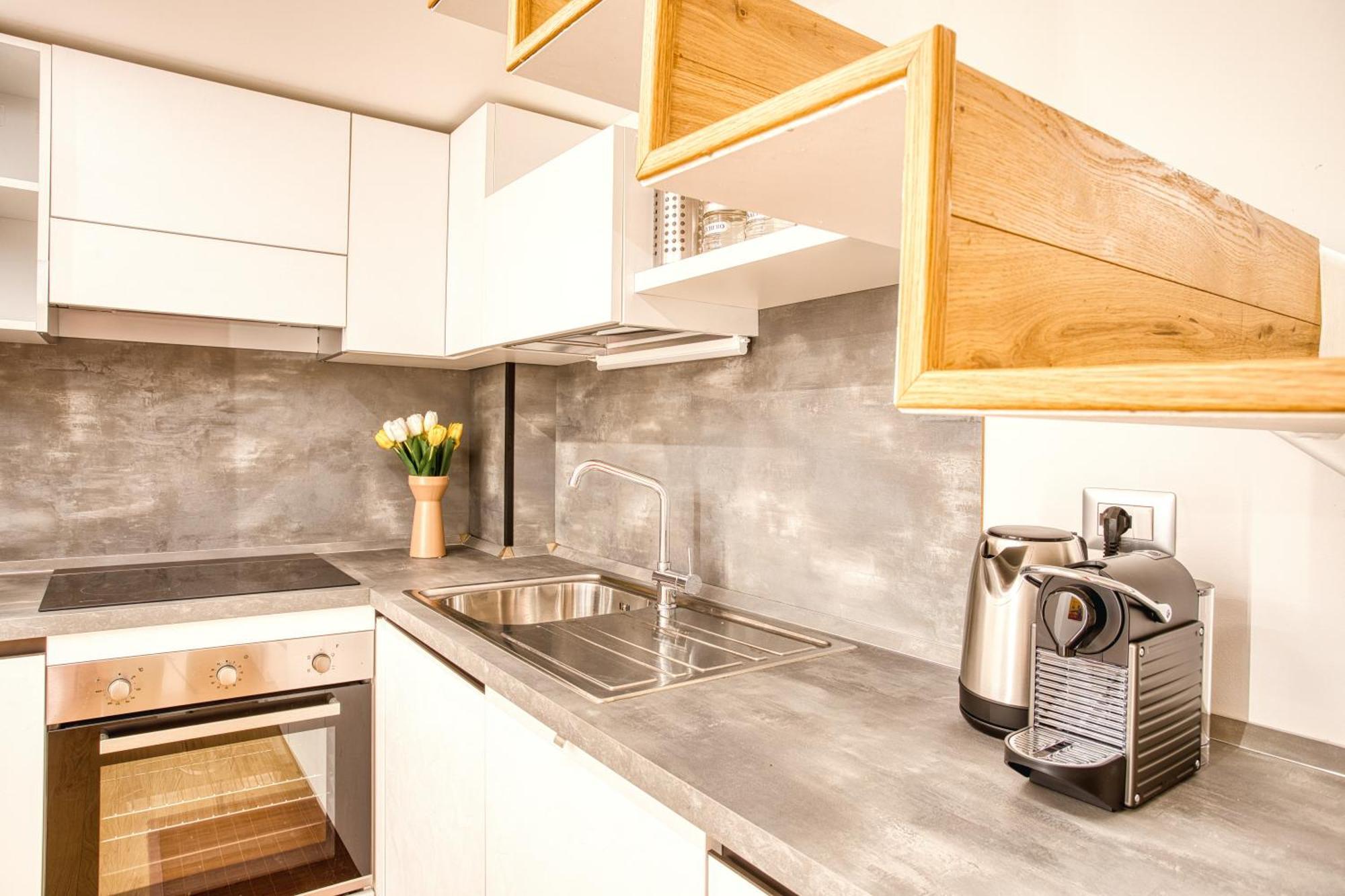 Walk To Navigli - Via Gola - 2 Bedrooms * Milano