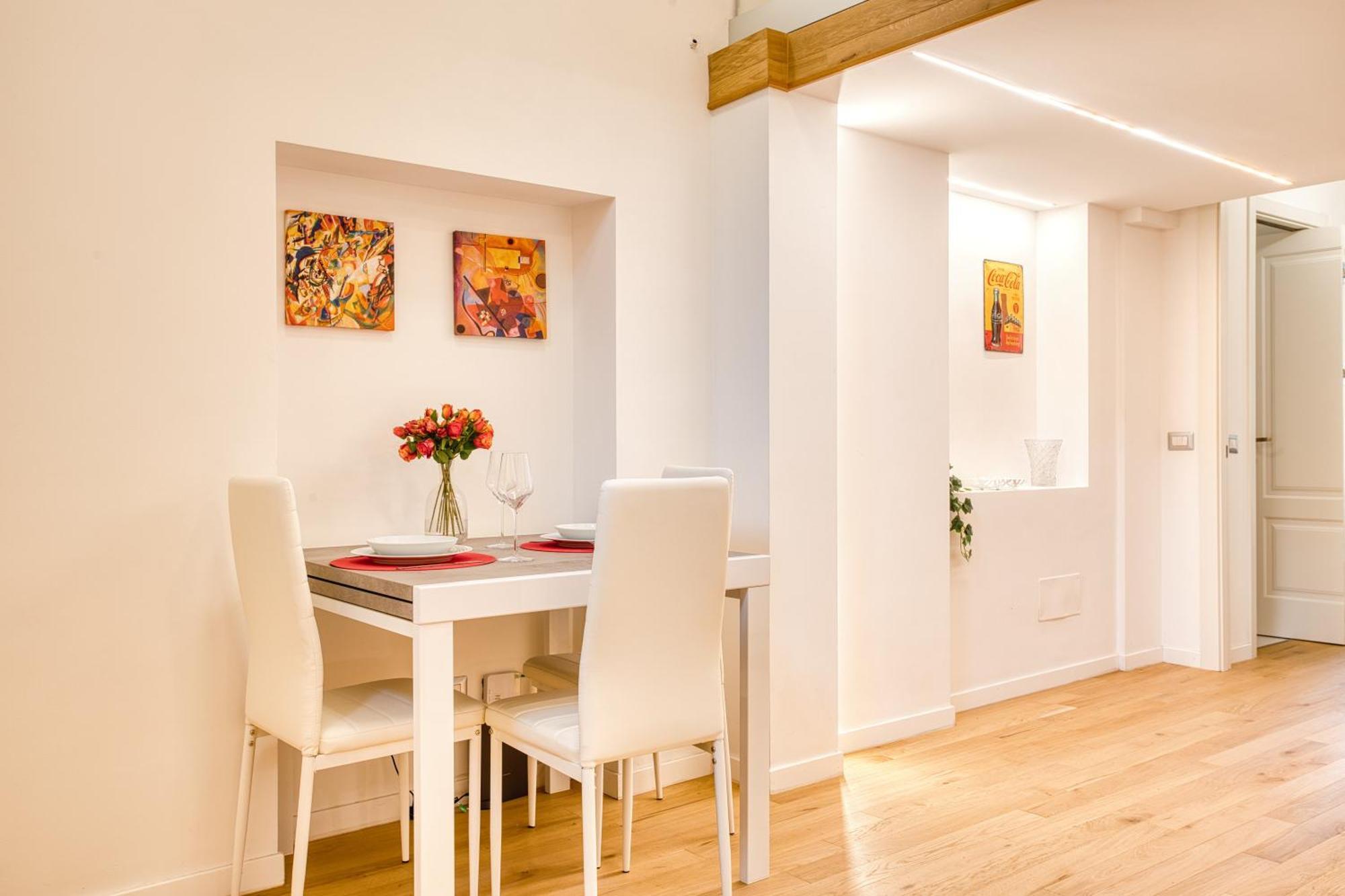 Lejlighed Walk To Navigli - Via Gola - 2 Bedrooms *