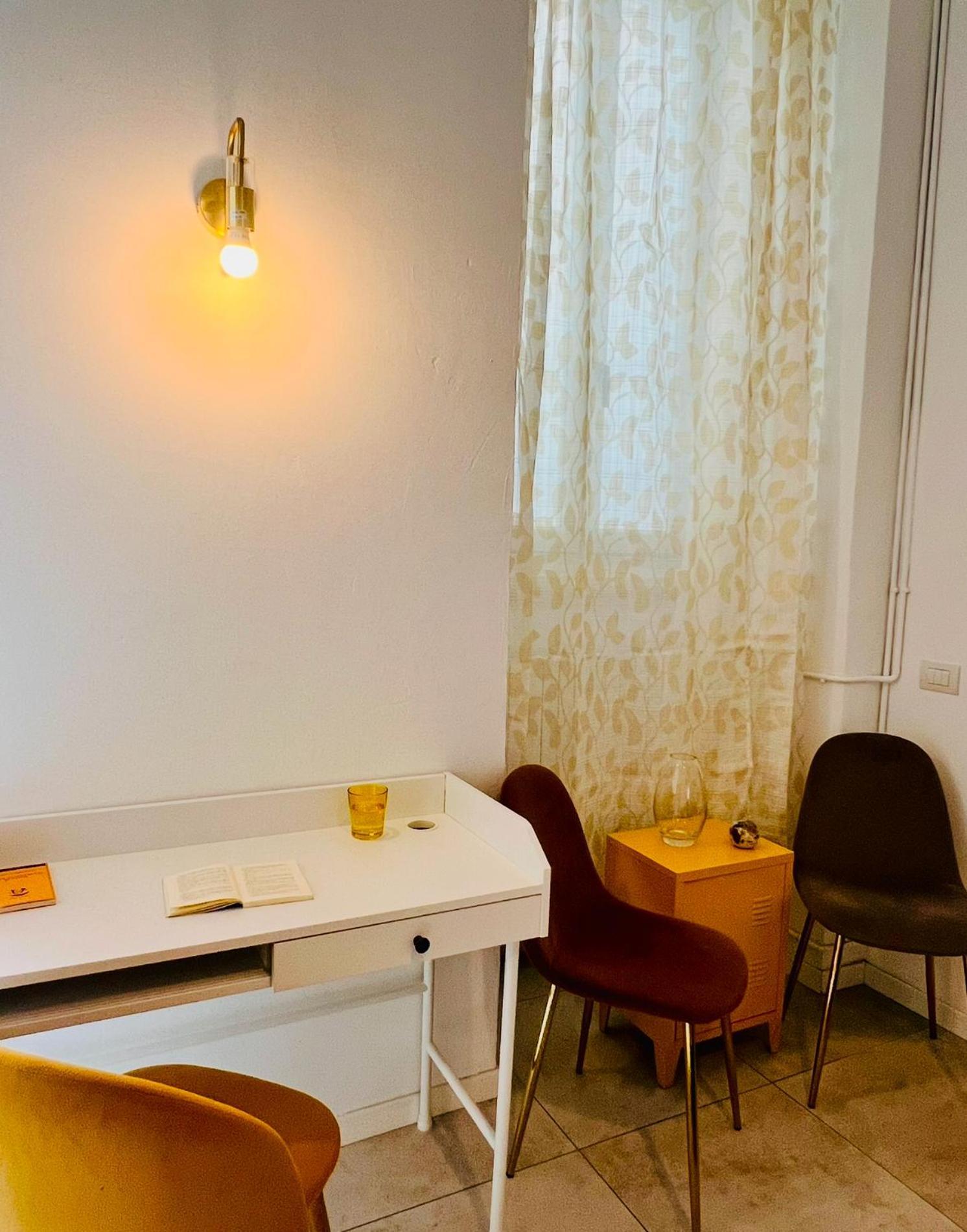 3 In Navigli Center Close To The Metro With Parking Lejlighed *