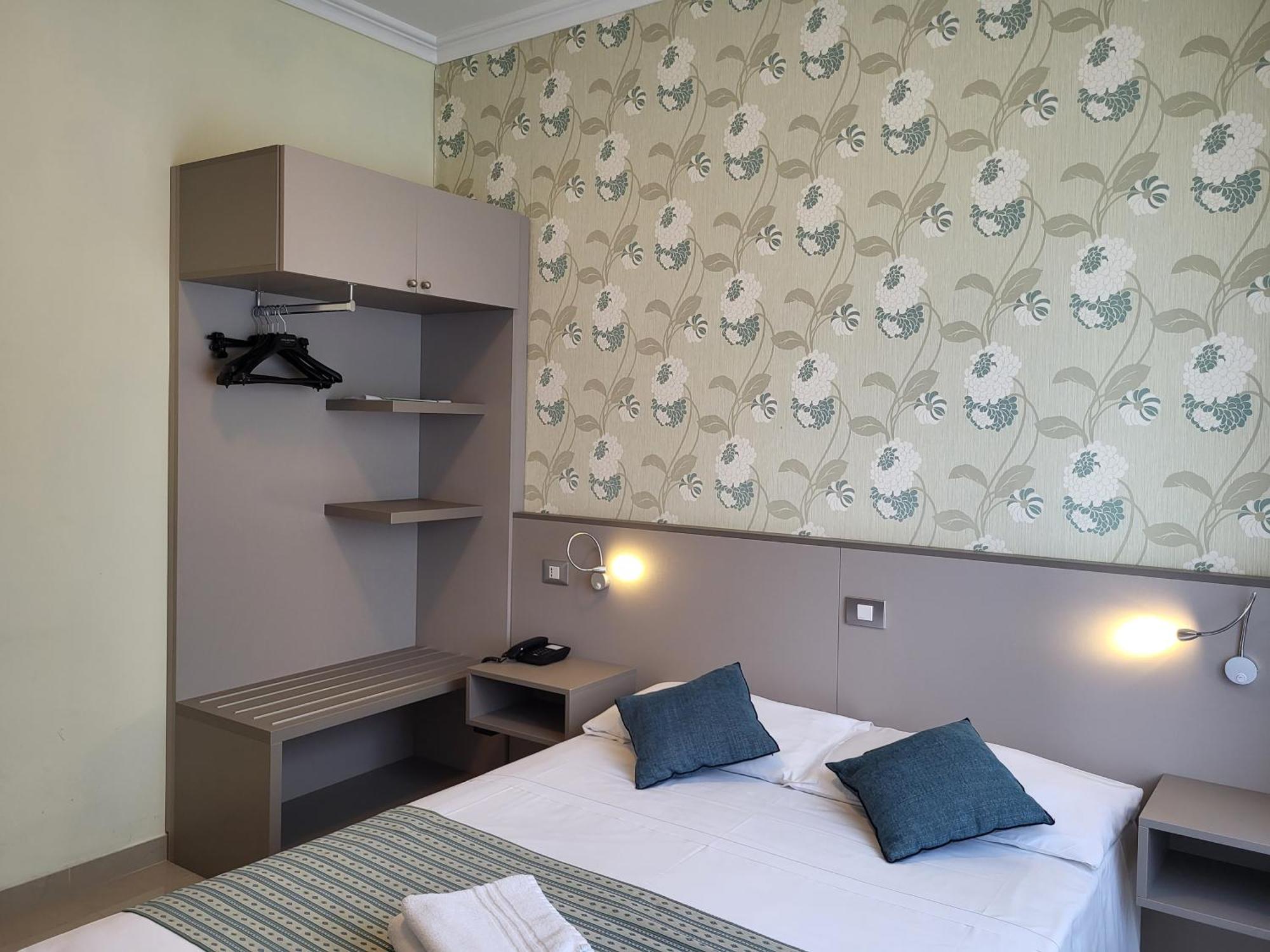 Hotel Dei Fiori 3*