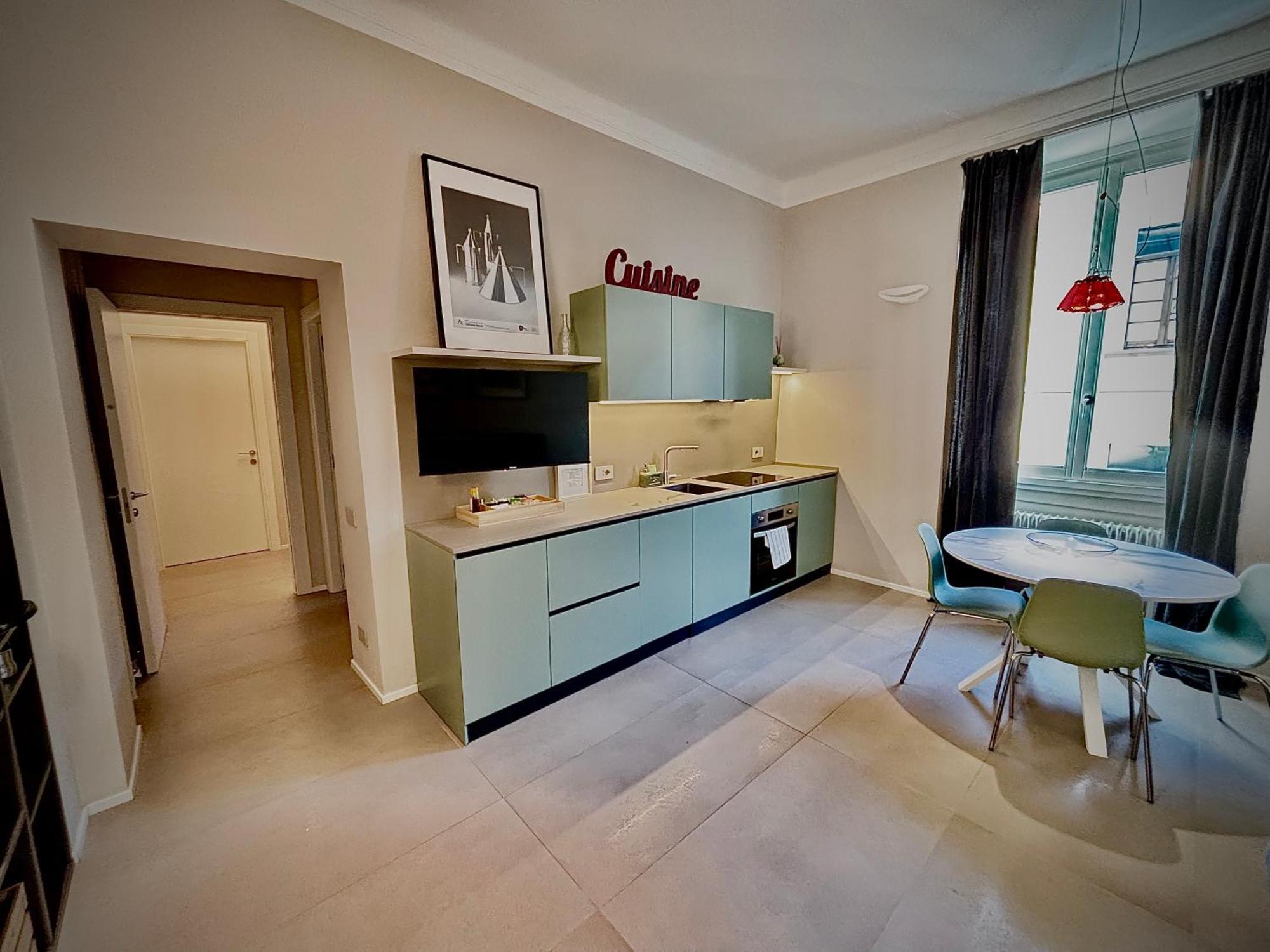 Solferino 37 Milano