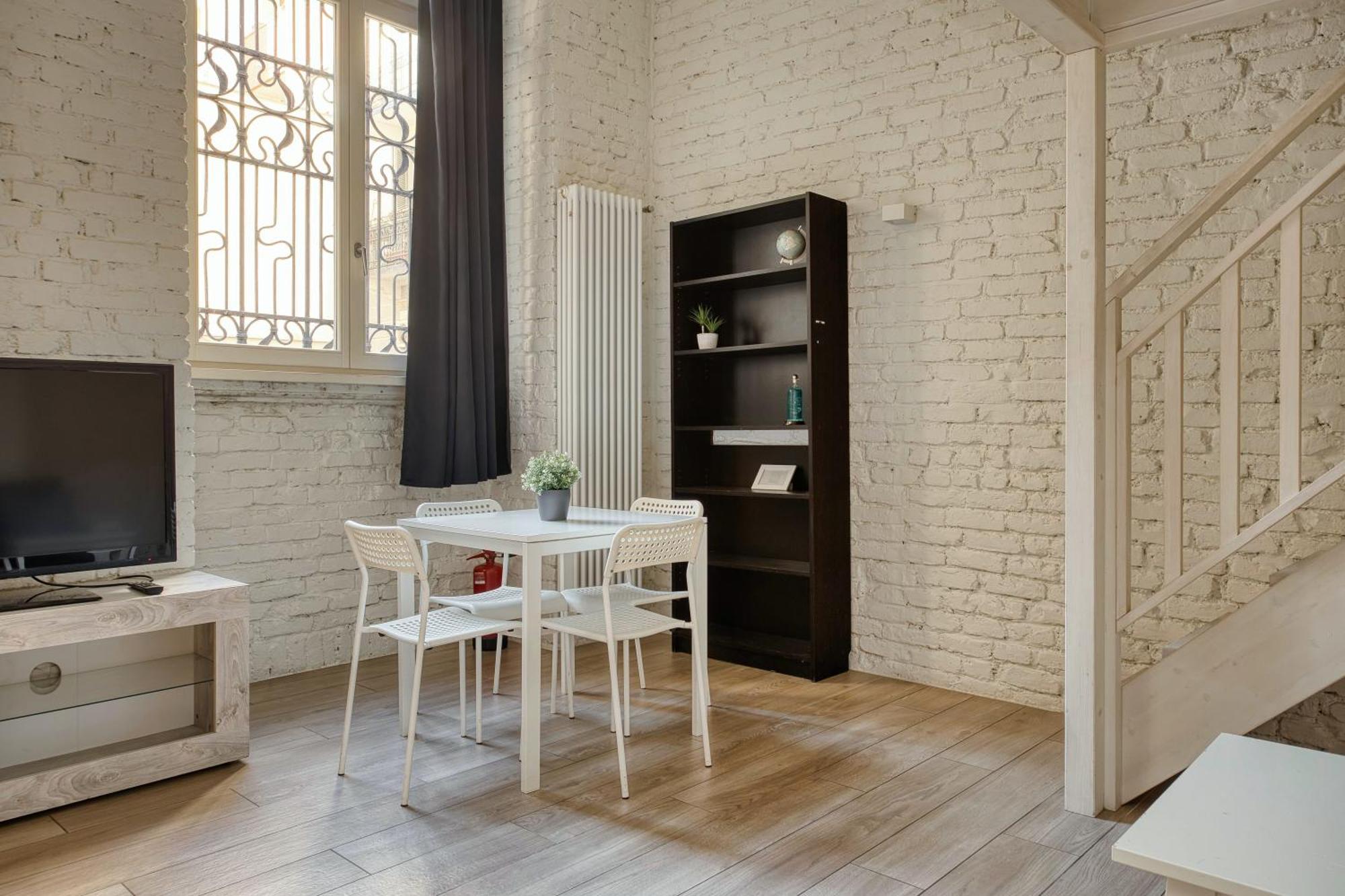 Lejlighed Modern Loft Near Bosco Verticale *