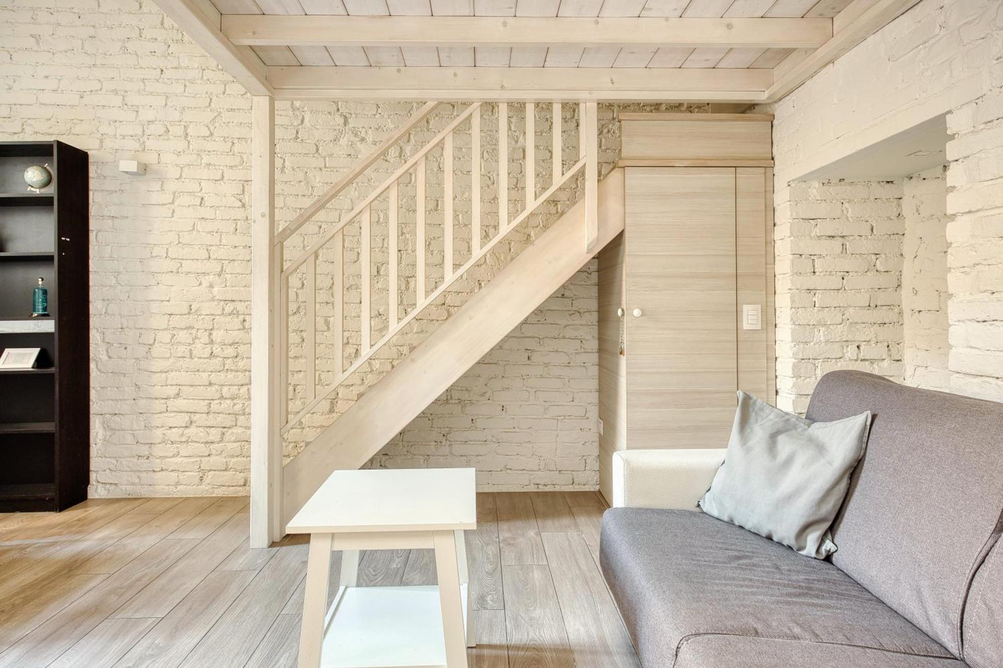 Modern Loft Near Bosco Verticale *