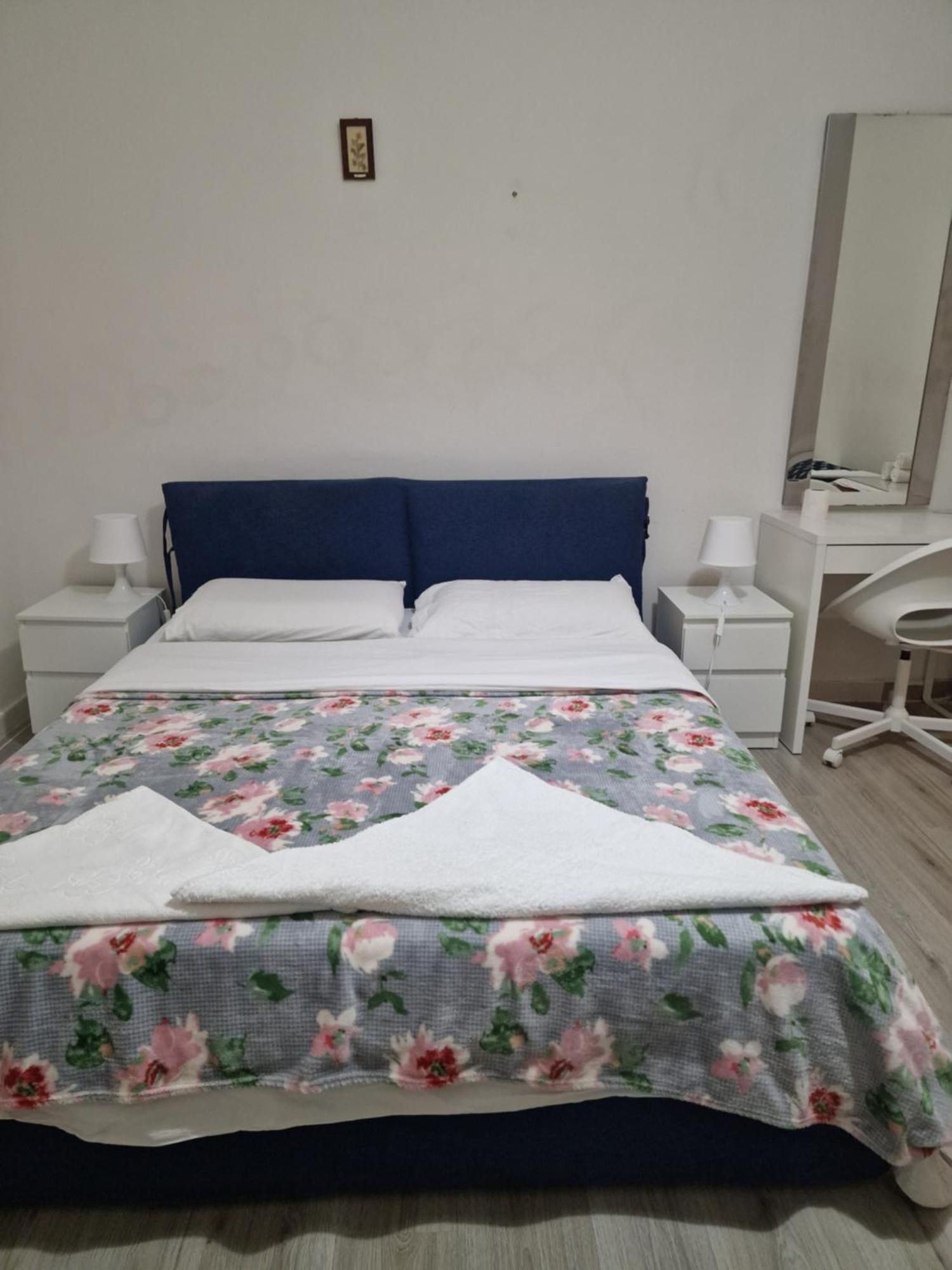 Appartamento In A Quiet In The Center Milano