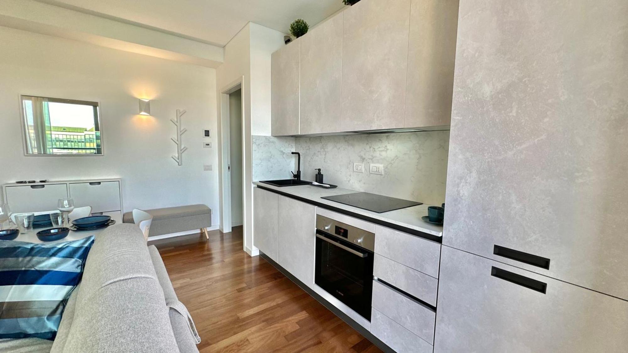 Appartamento Giax Tower Premium Modern Milanese Flat With Gym Pool View & Box