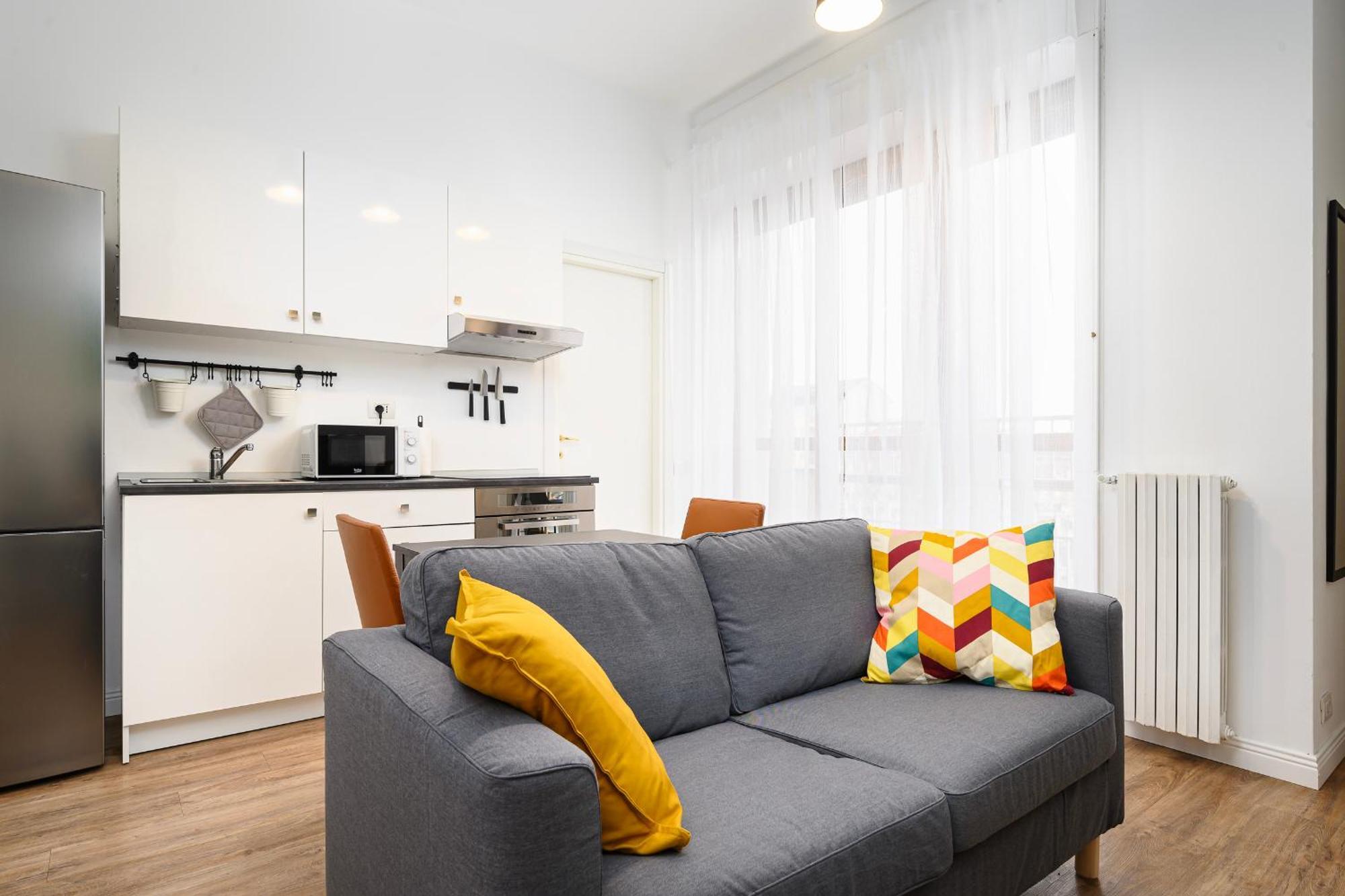 Classbnb - Bright In The Moscova Area *