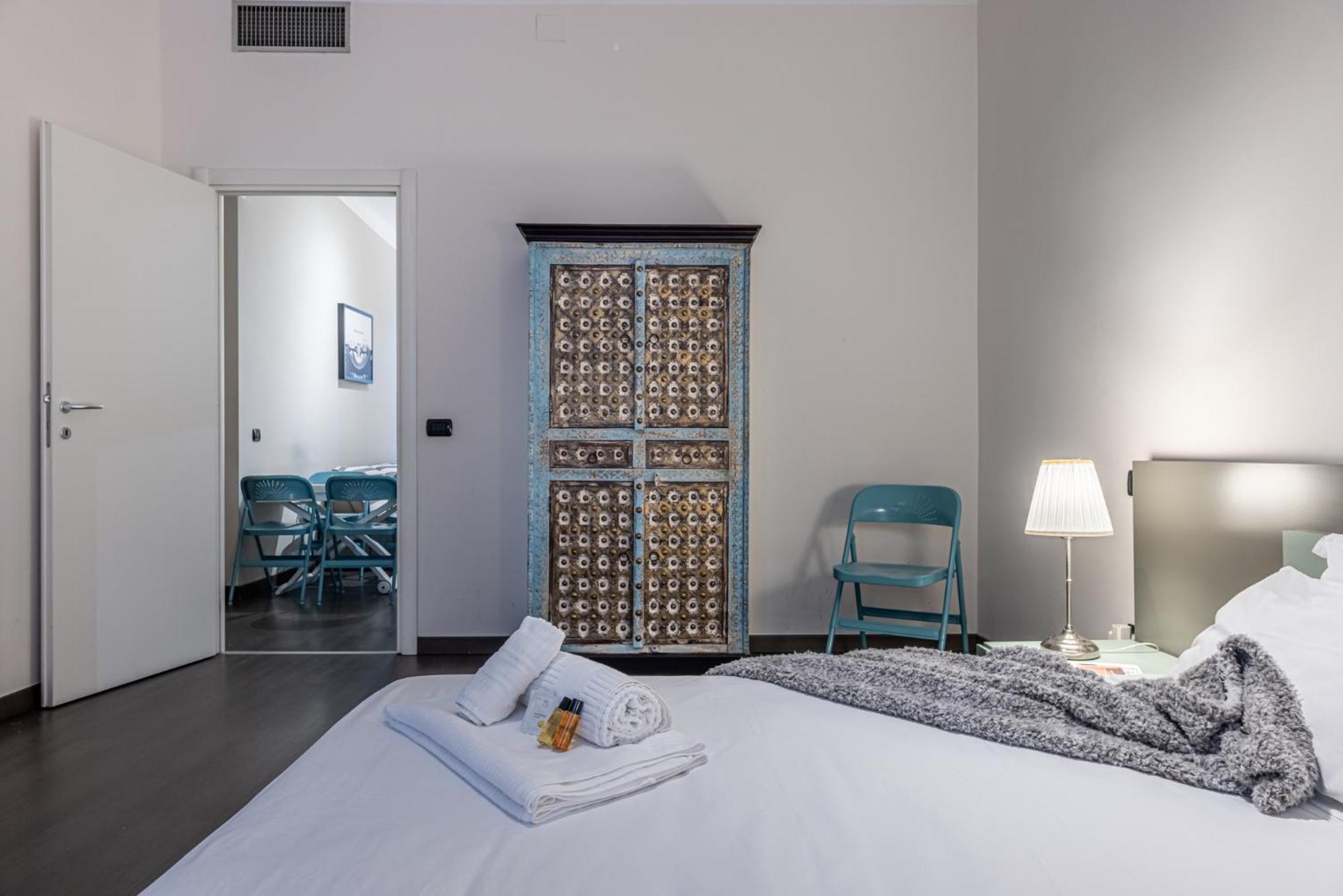 Apartment Sant' Ambrogio Flat *