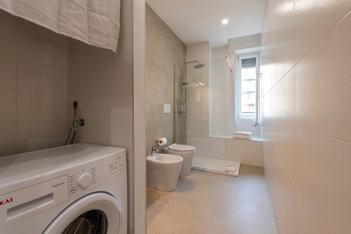 Bright 2 Bedrooms And 2 Bathrooms - B * Milano
