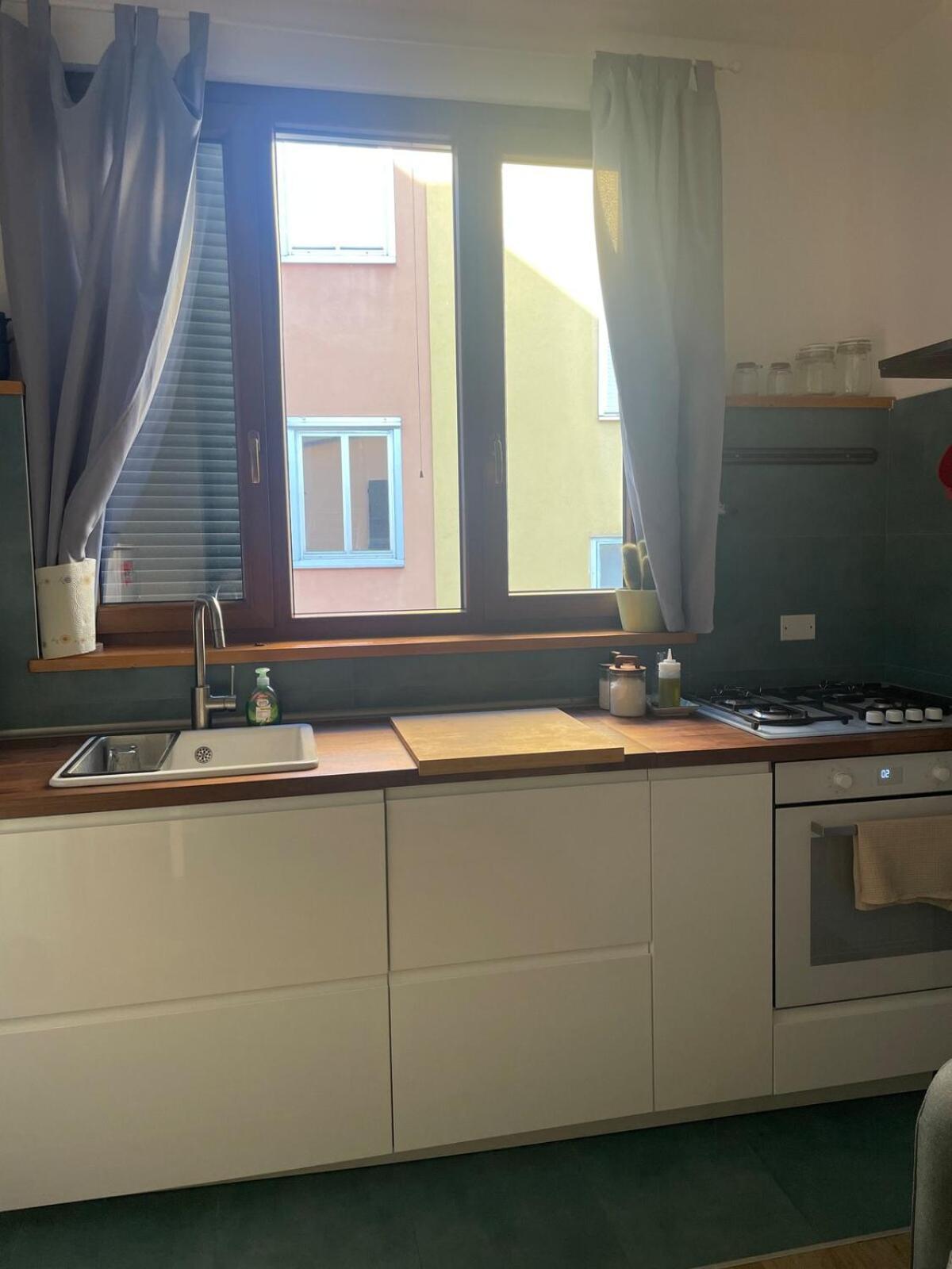 Cozy Flat In Precotto *