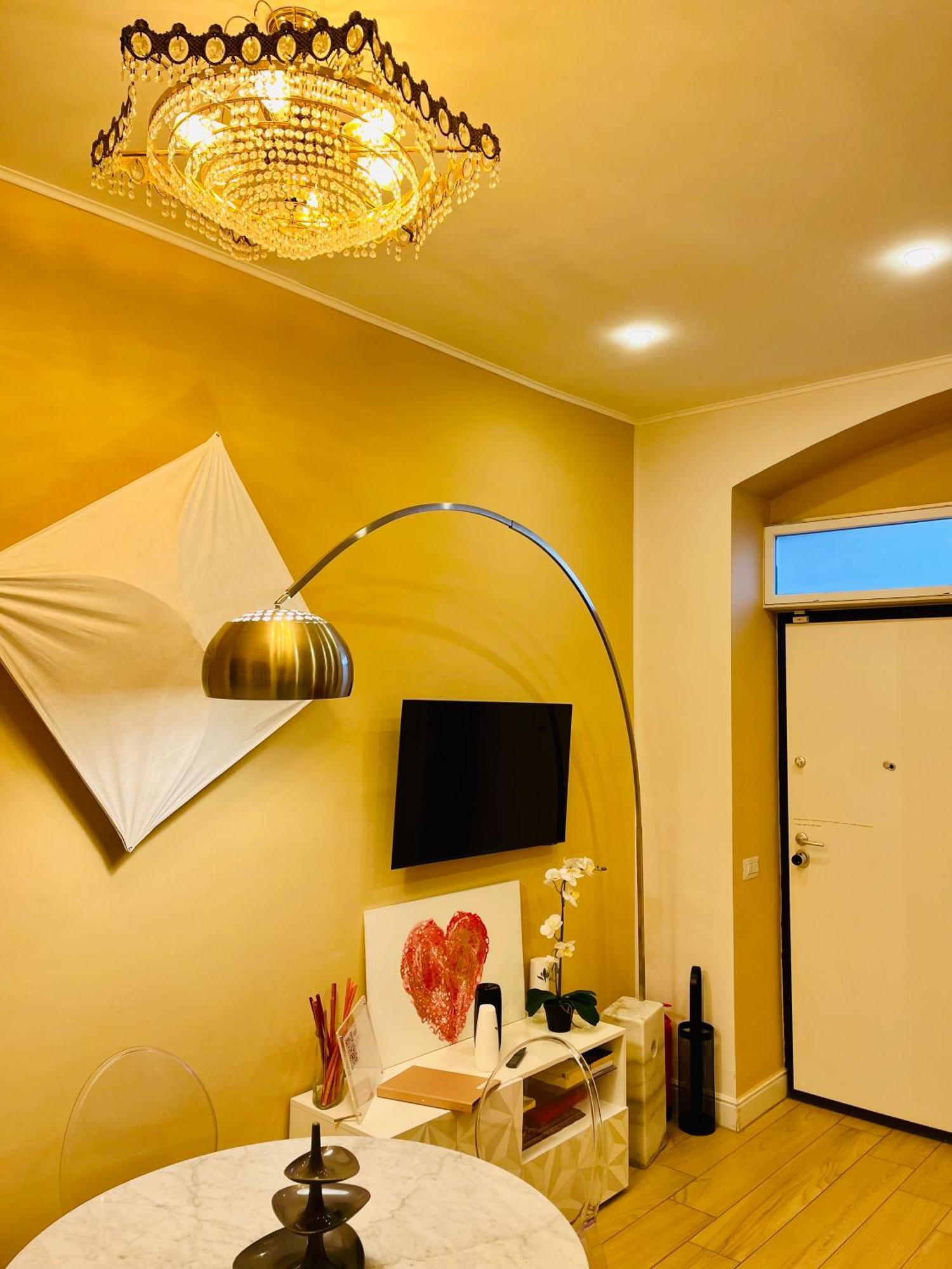 Lejlighed Centralissimo E Raffinato Bilocale - Scarlatti Lux - Stazione & Shopping District *