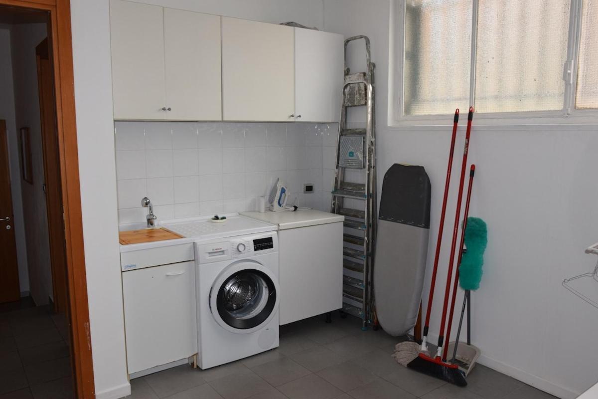 Elegante Apartmento Citylife Fiera Appartamento