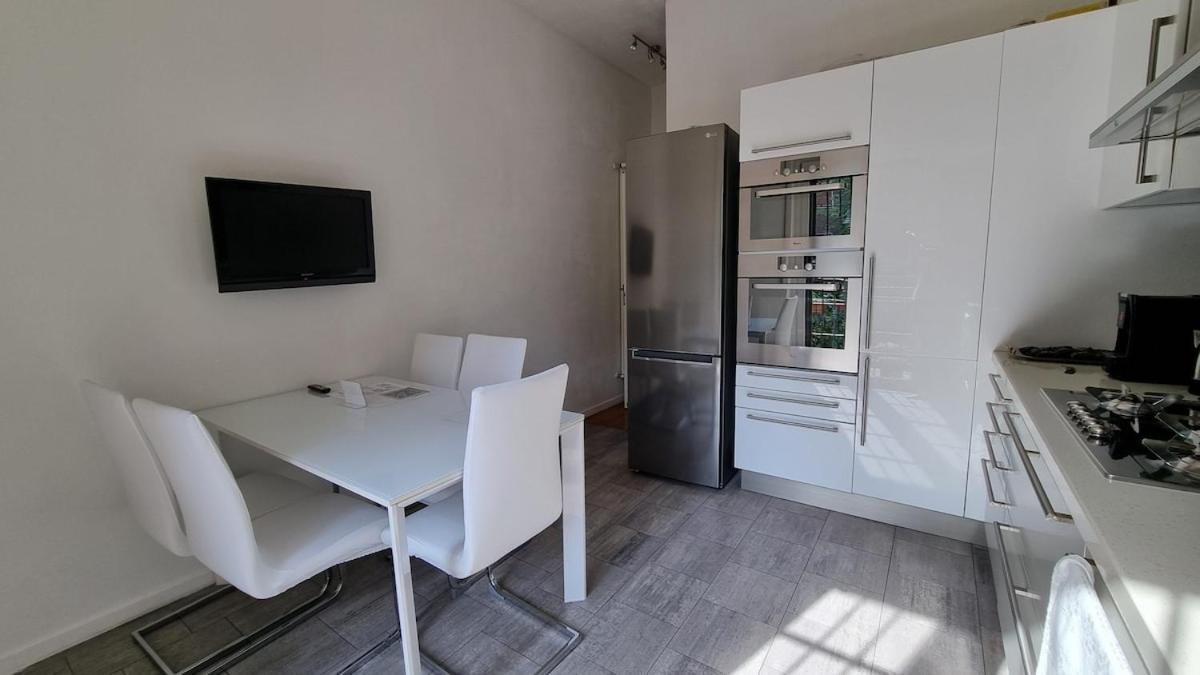 Elegante Apartmento Citylife Fiera Appartamento