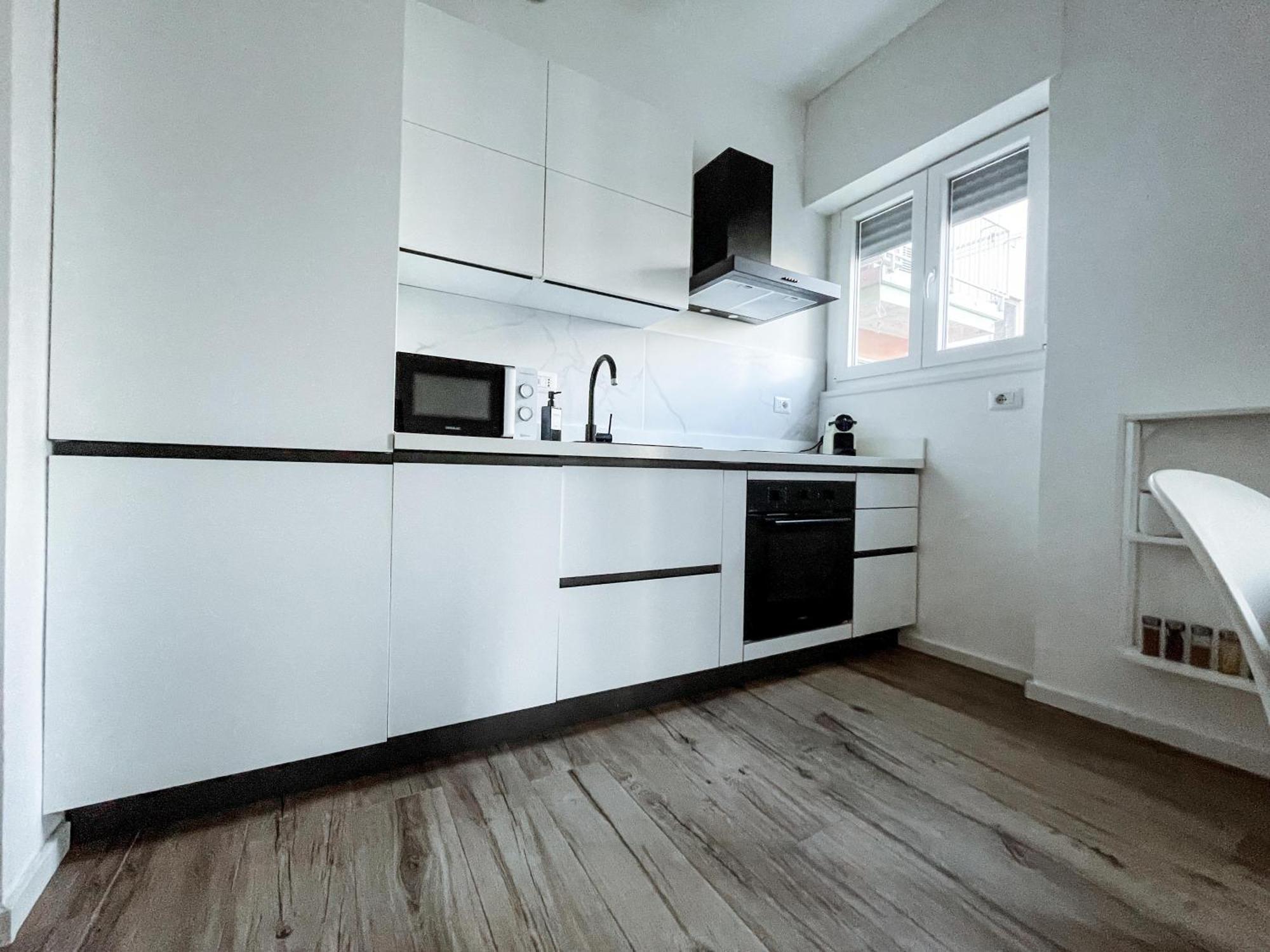 & Sky Escape - 5 Mins Center, Appartamento Milano