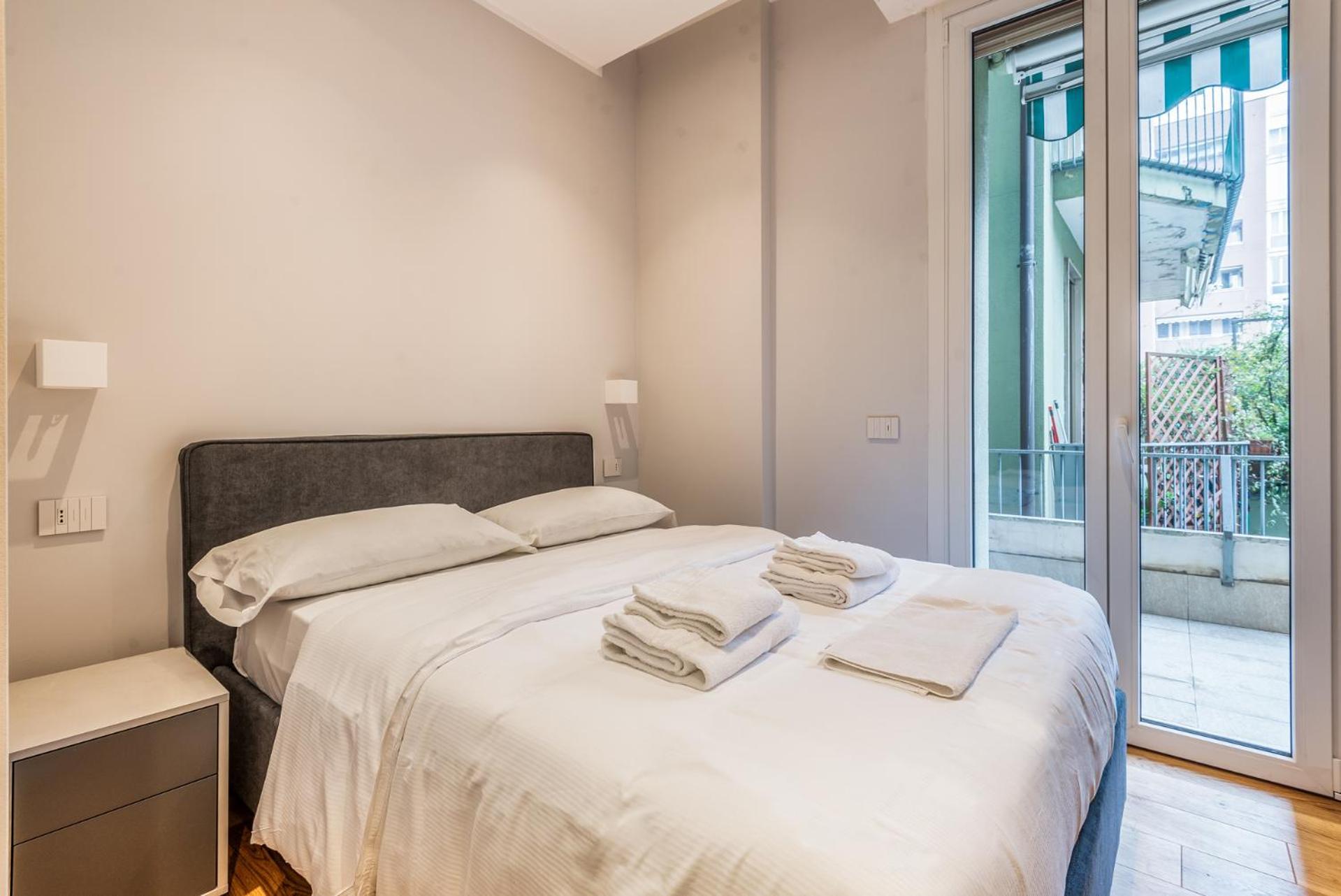 Appartamento Via Carracci 6 2 Pax Wi-fi *
