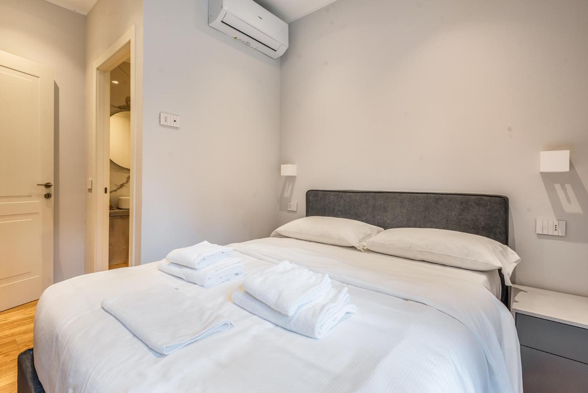Appartamento Via Carracci 6 2 Pax Wi-fi Milano