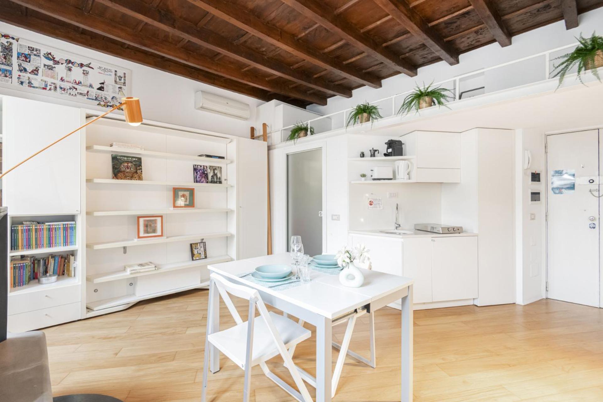 Appartement Easylife-elegante Monolocale Nel Cuore Dei Navigli Milaan