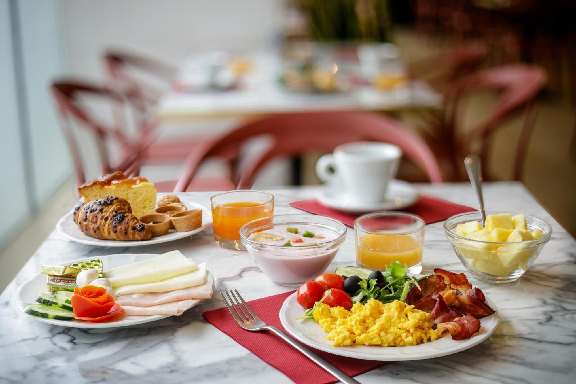 Doubletree By Hilton 4*