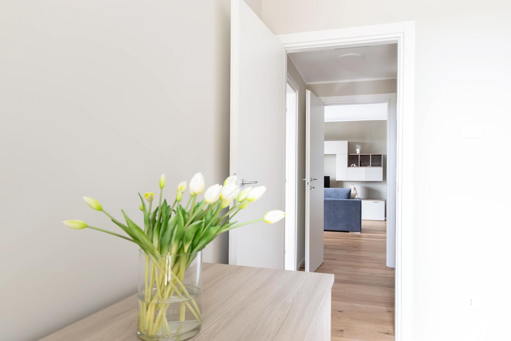 Living With Terrace & Garage By Ndp Rent Appartement