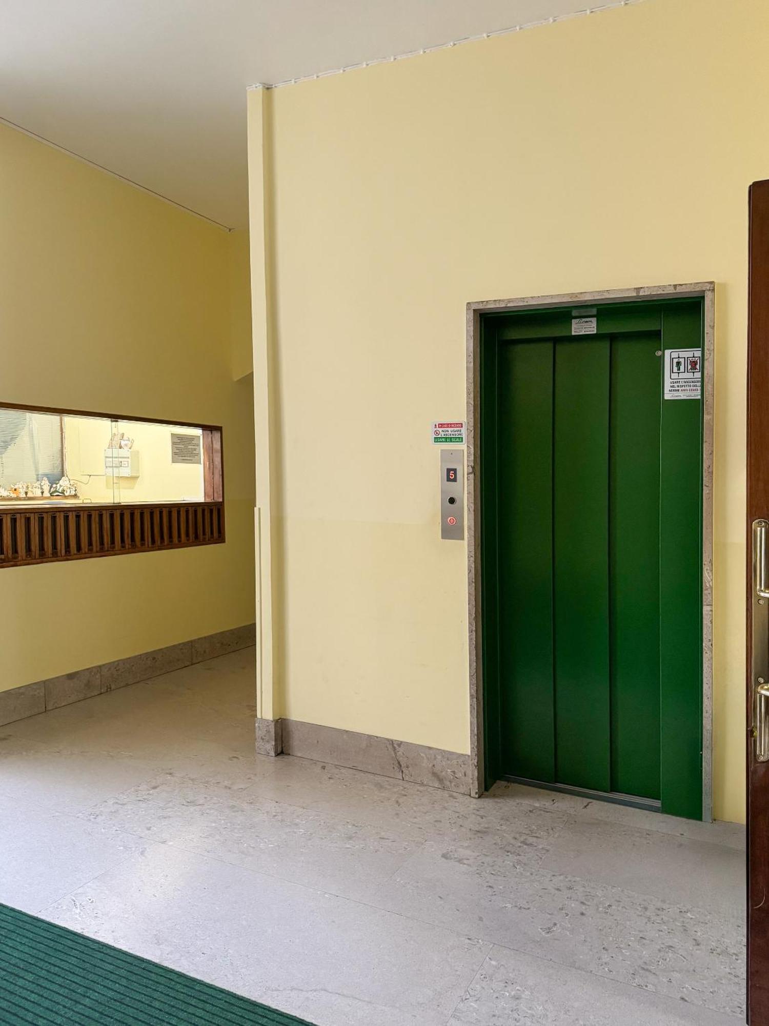 Galleria Moderna In Porta Romana Leilighet Milano