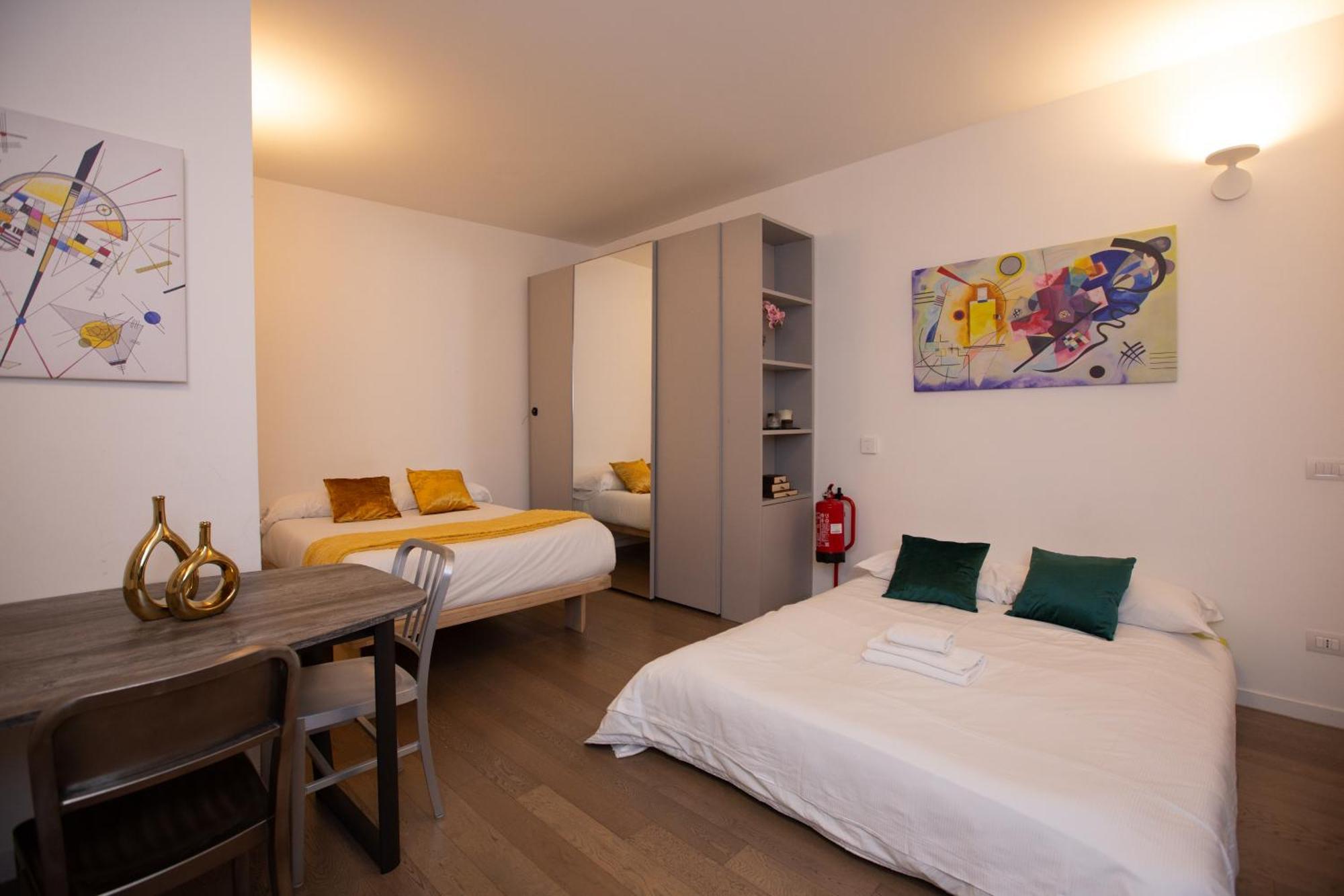 Spiga Elite Studio - Near San Babila M1 Milan