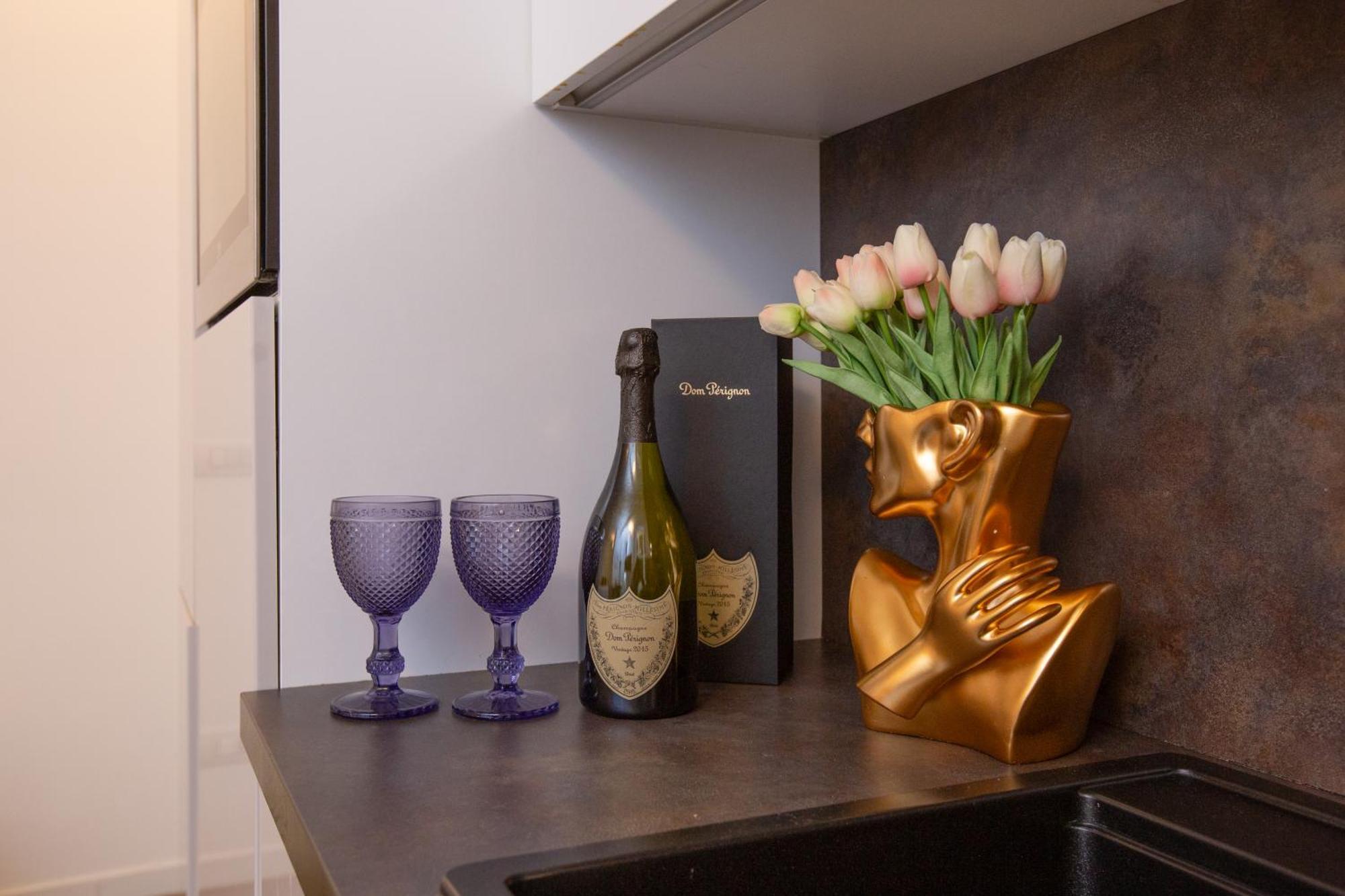 Spiga Elite Studio - Near San Babila M1 Apartment Milan