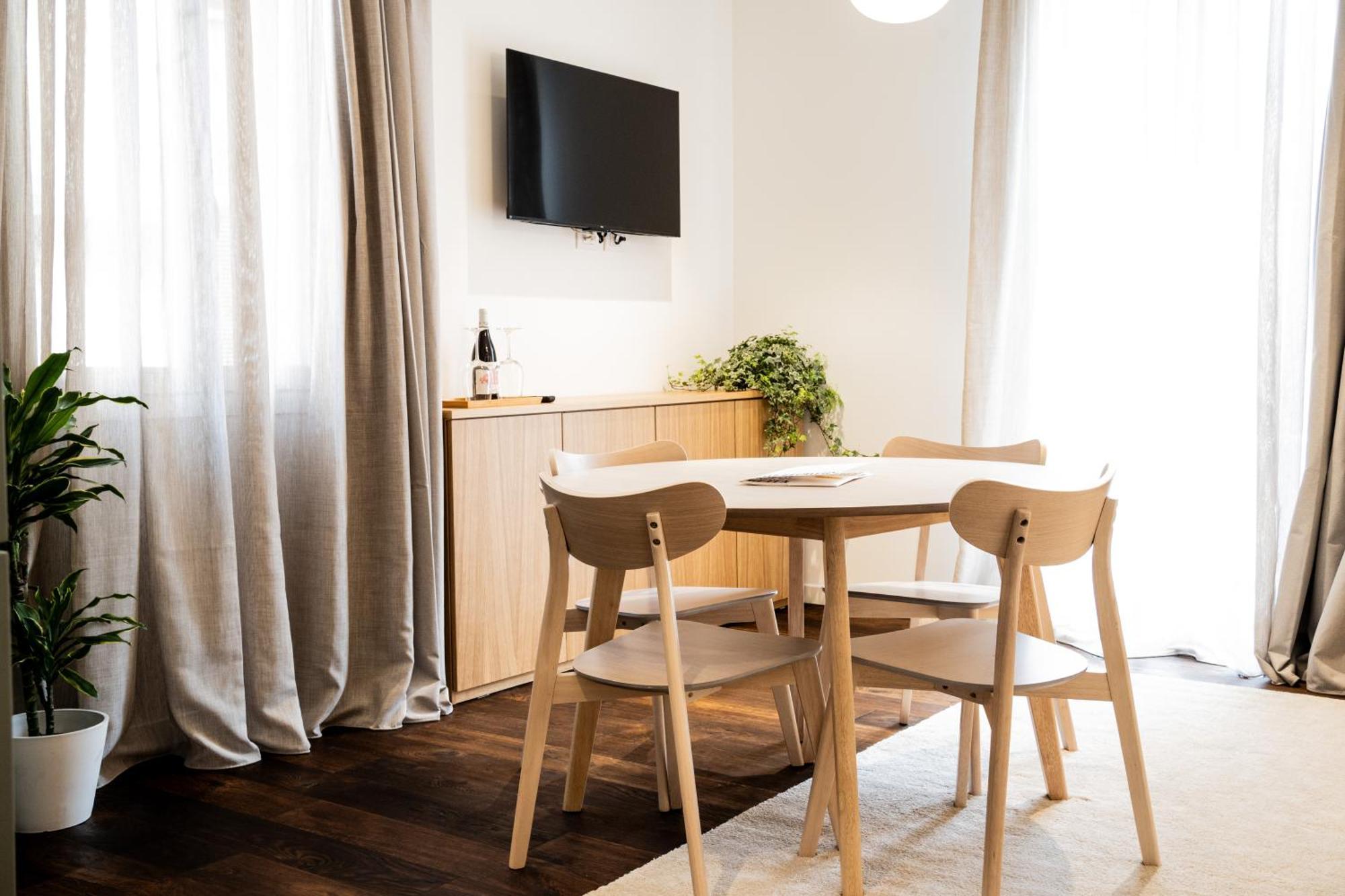 Aparthotel Agave In 3*