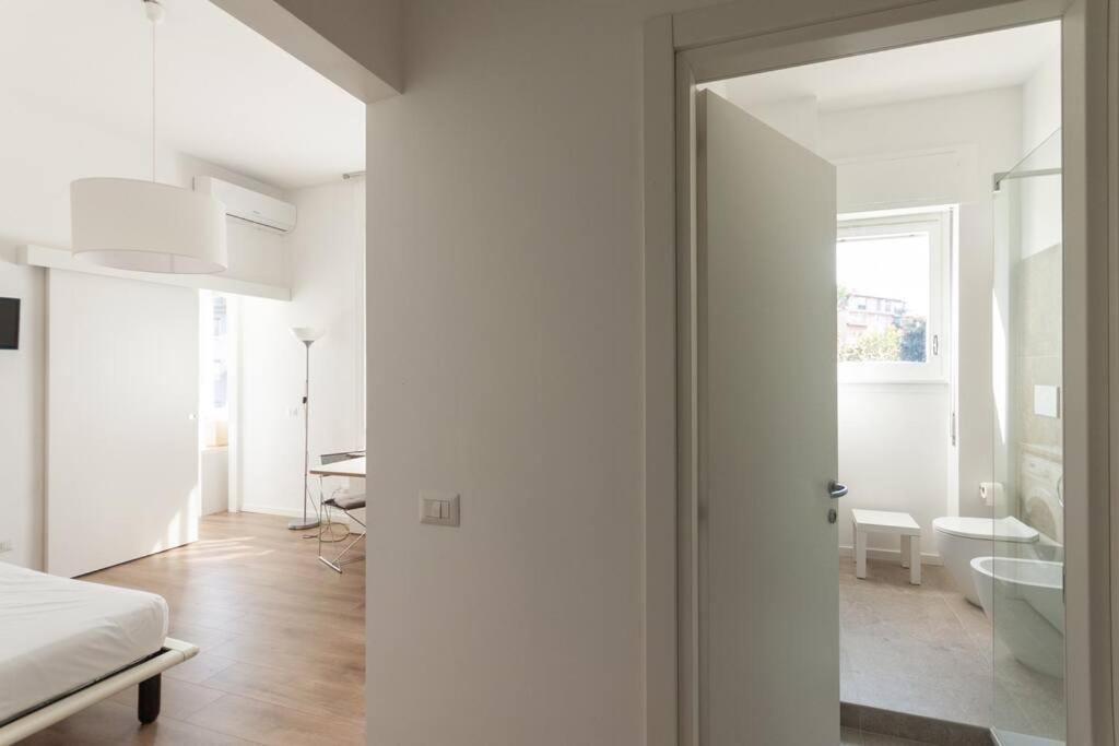 Youhosty - Garibaldi72 Apartment